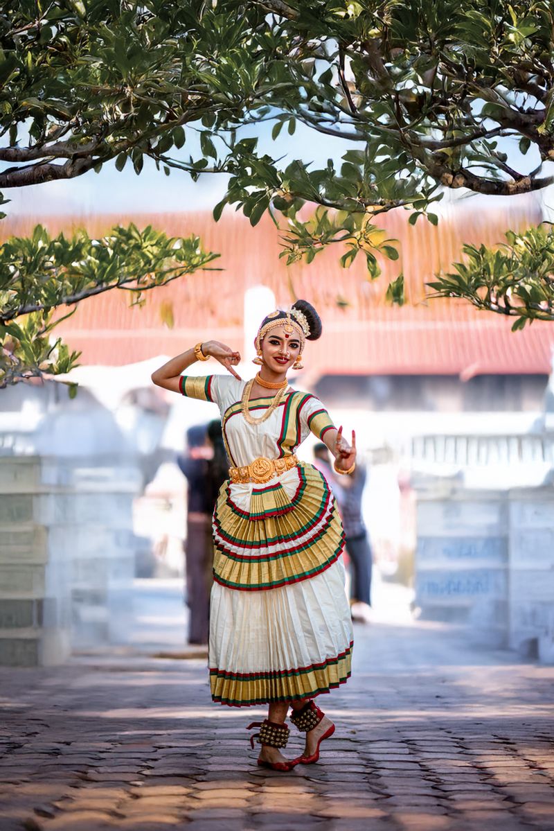 Mohiniyattam classical dance