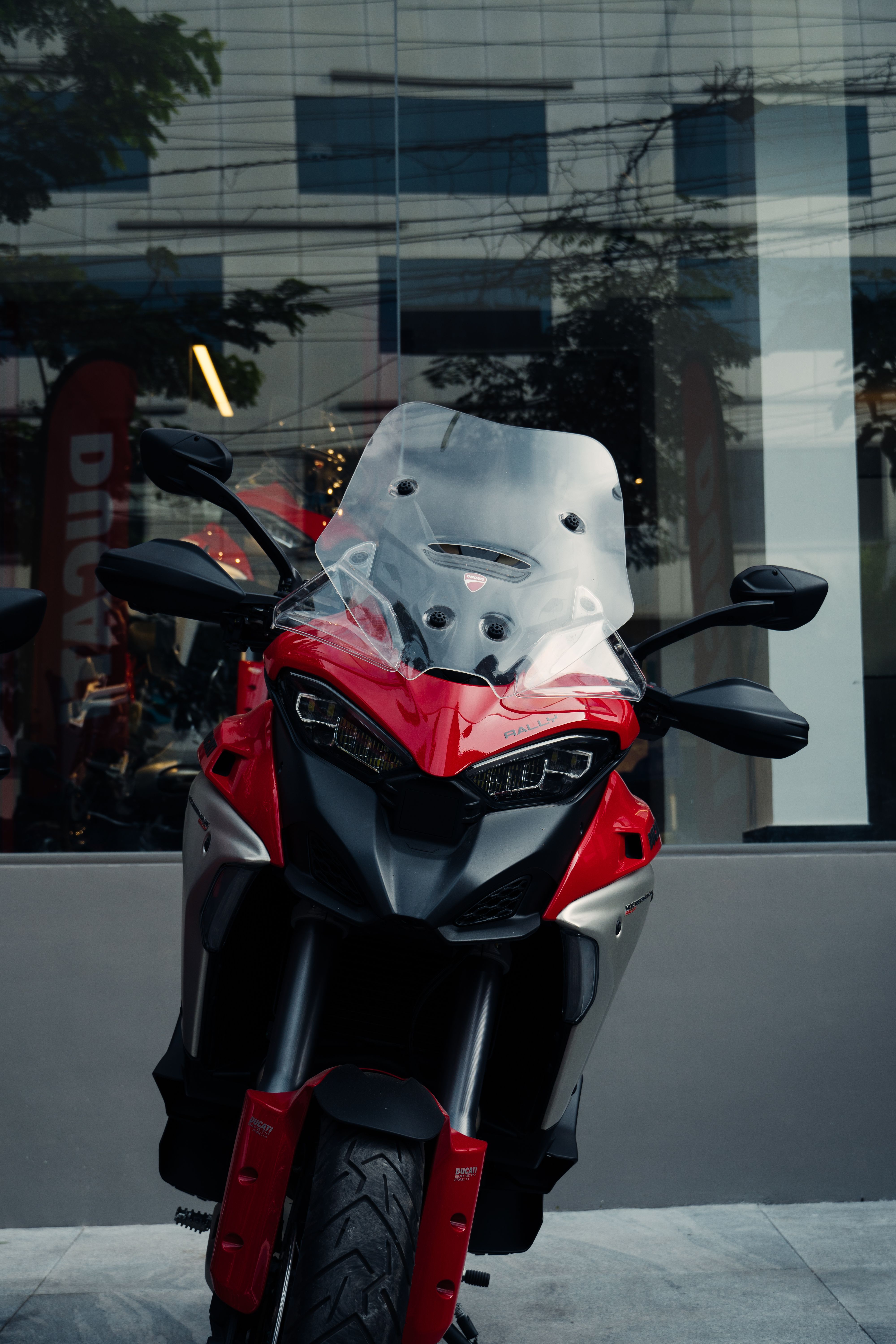 Bajaj Chetak C2501 electric scooter delivers 86.5km range in real-world test