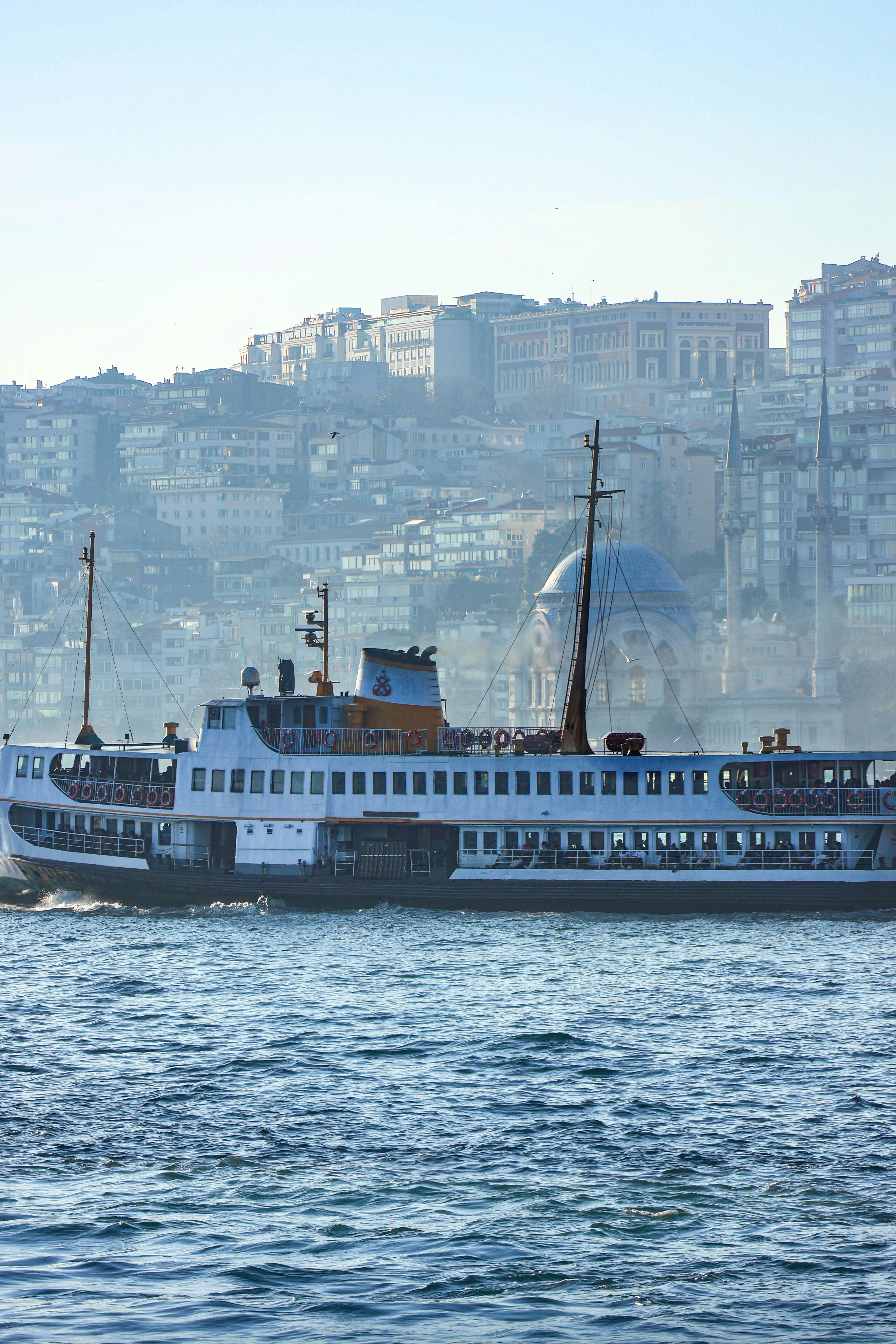 Cruise-Seyahati:-Gemide-Konfor-ve-Birden-Fazla-Şehri-Keşfetmek-444.jpeg