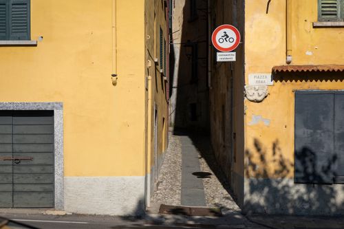 Free stock photo of afternoon, alley, alleyway Stock Photo