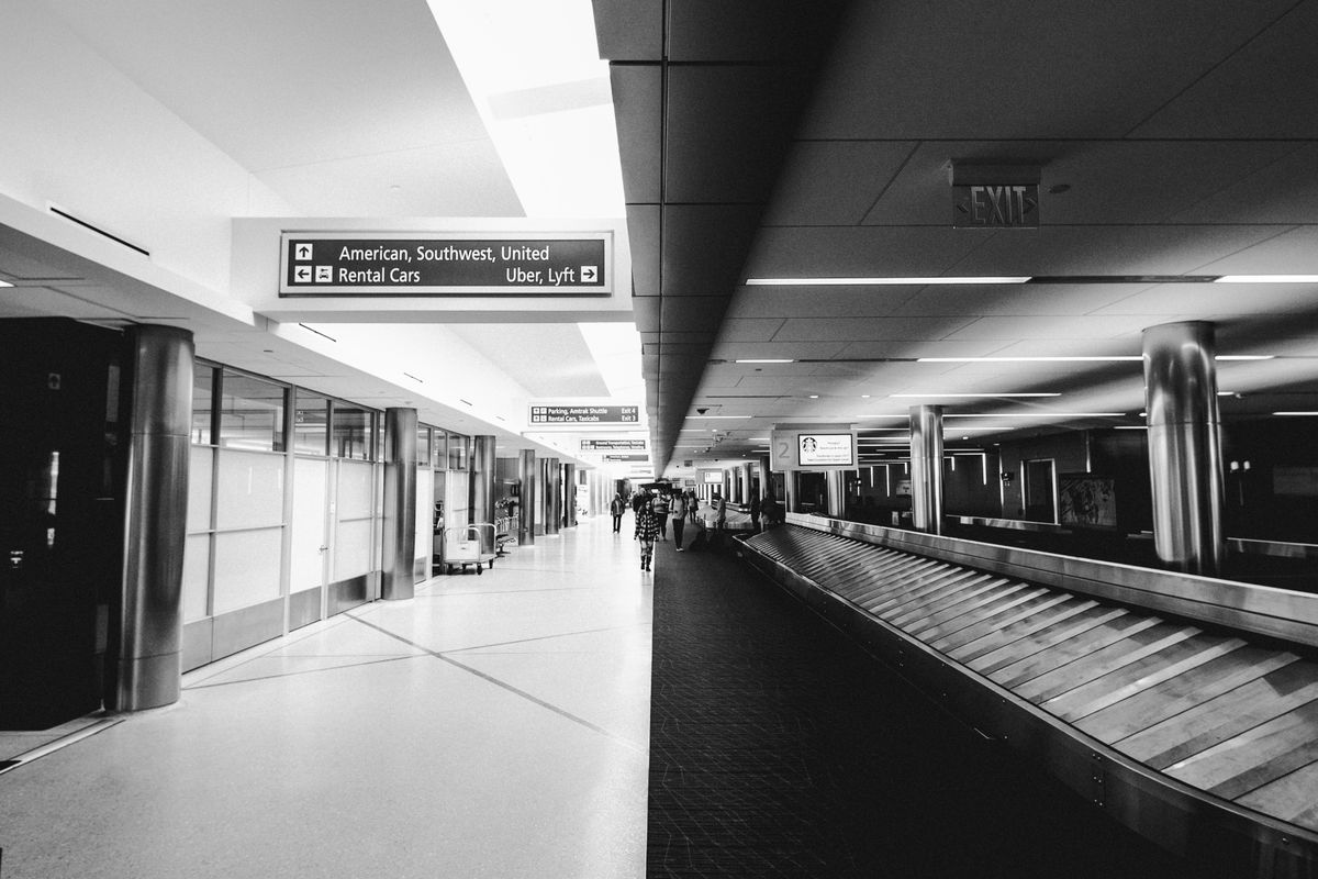 Long transfer corridor between airport gates