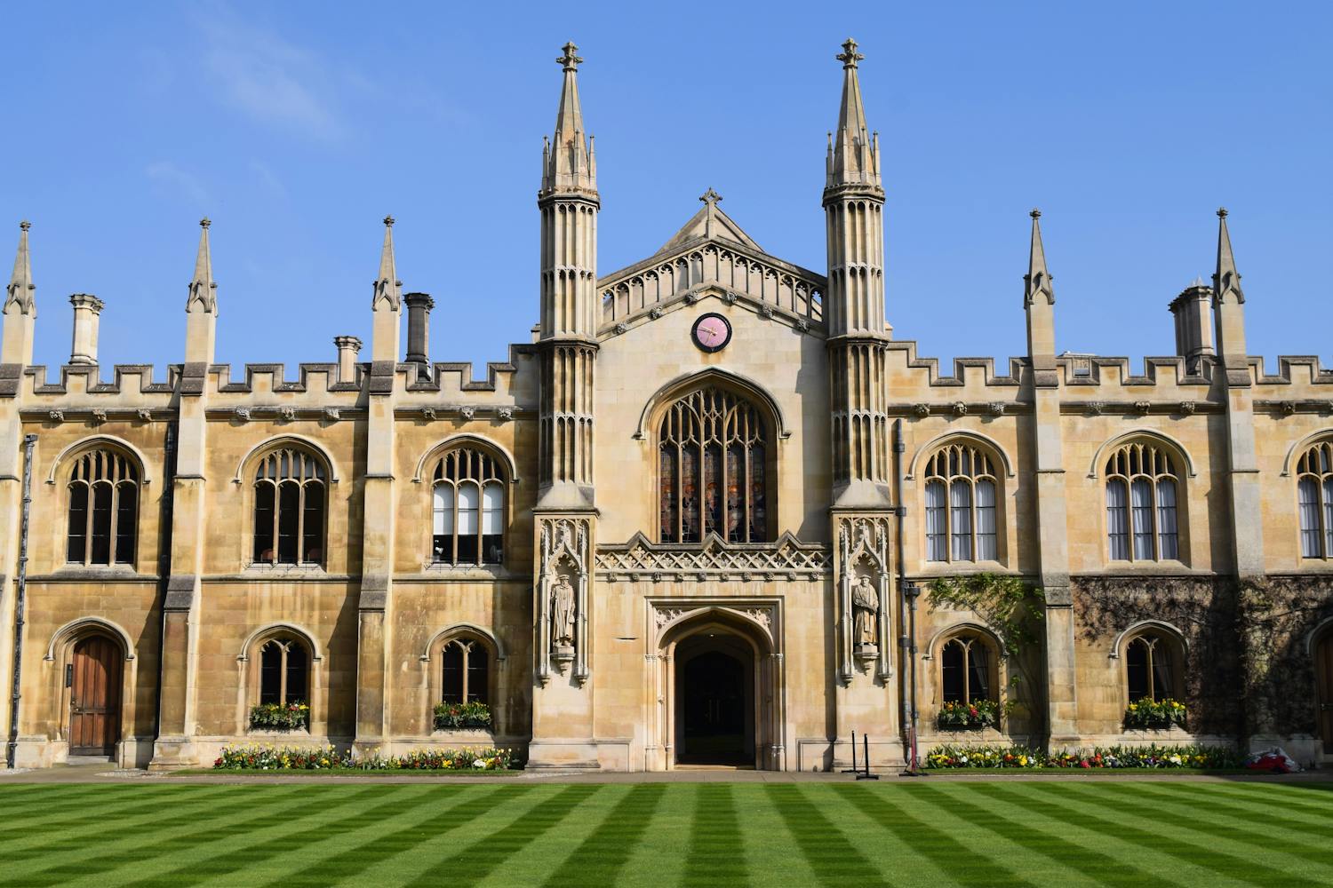 Stunning Gothic architecture of a historic Cambridge college on a sunny day