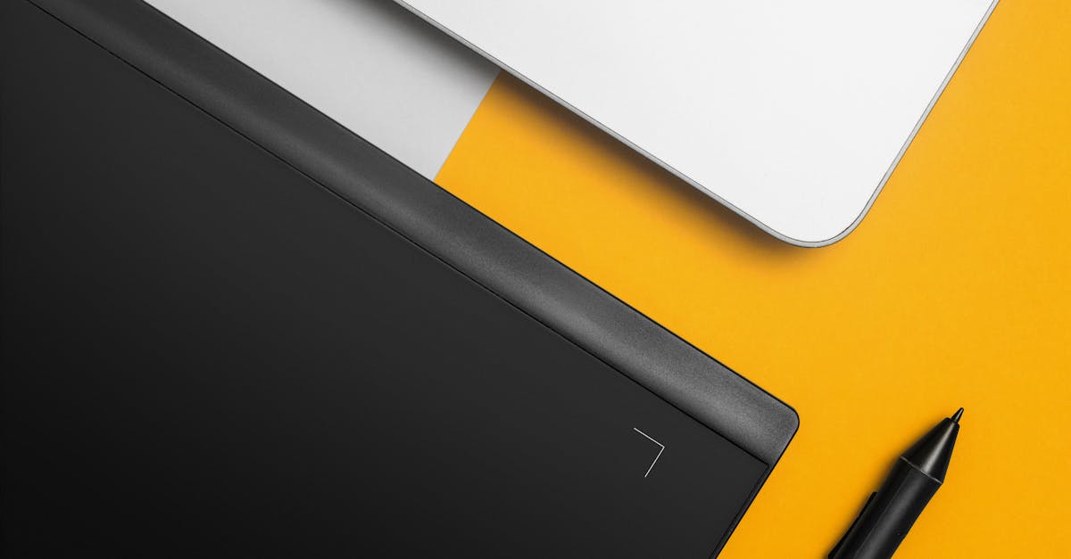 Pen And Laptop · Free Stock Photo