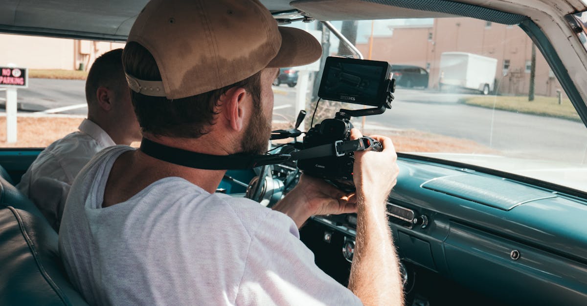 How to blur out a video on cap cut