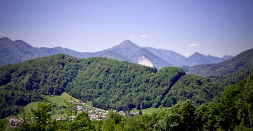 Gratis stockfoto met berg, bergen, bergtop