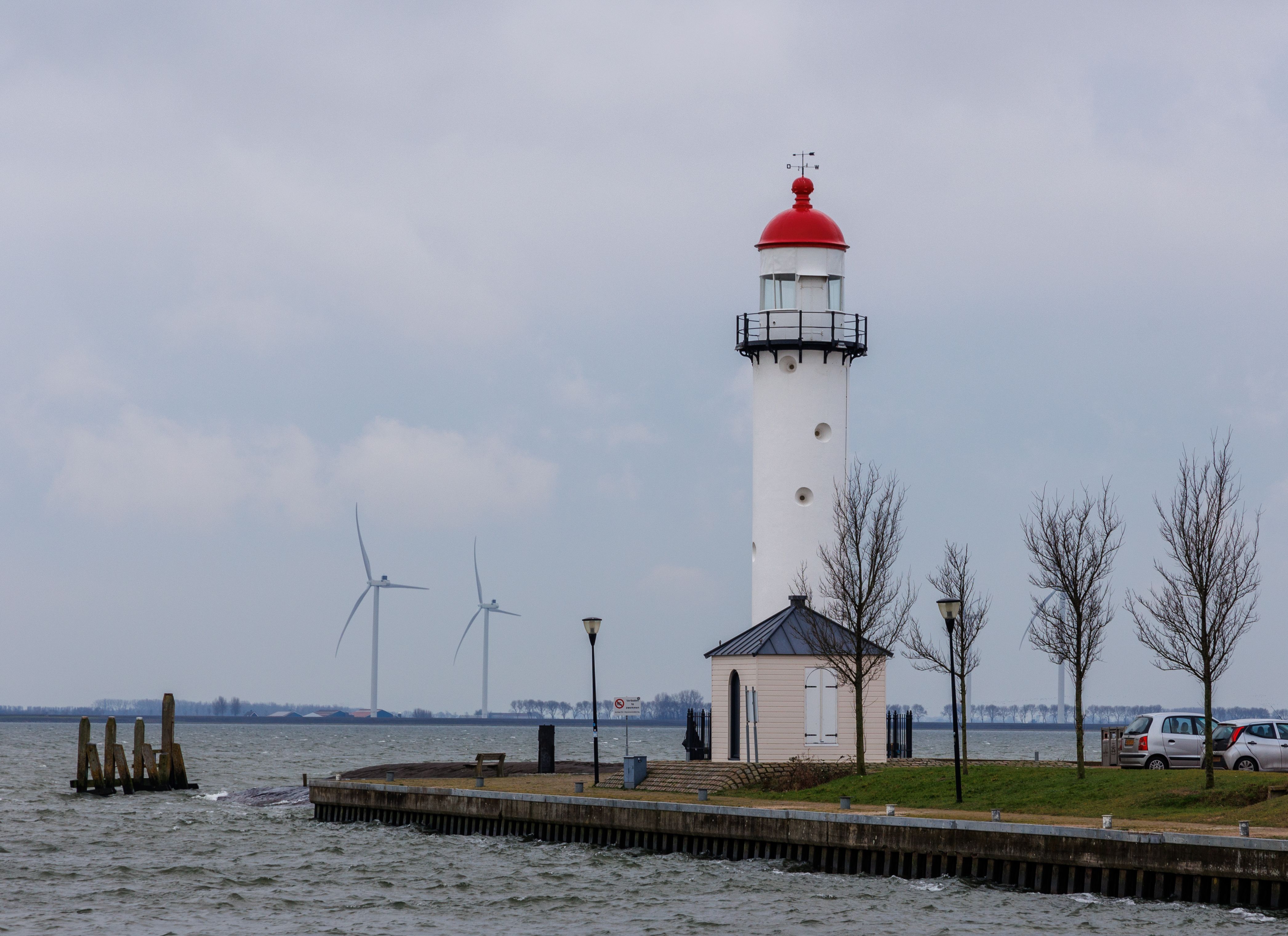 Hellevoetsluis Lighthouse by Stormy Sea · Free Stock Photo