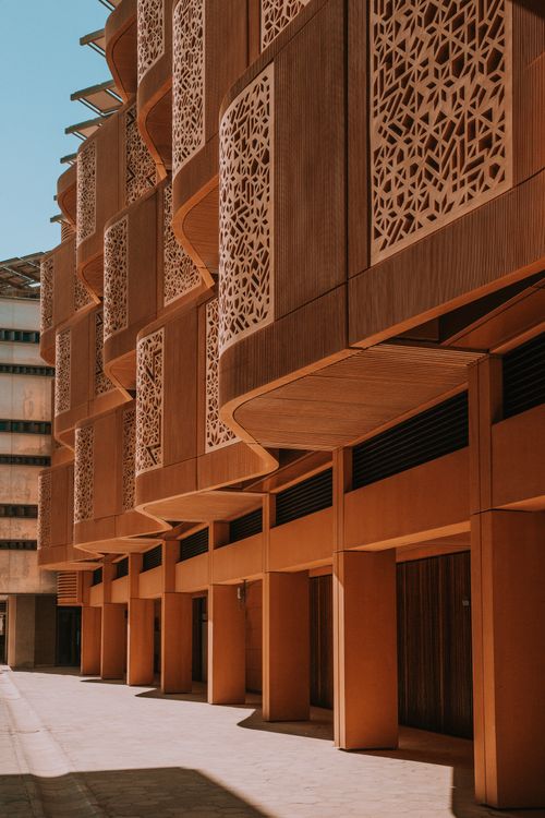 Free Stunning modern architecture with geometric patterns in the United Arab Emirates, capturing elegant design. Stock Photo