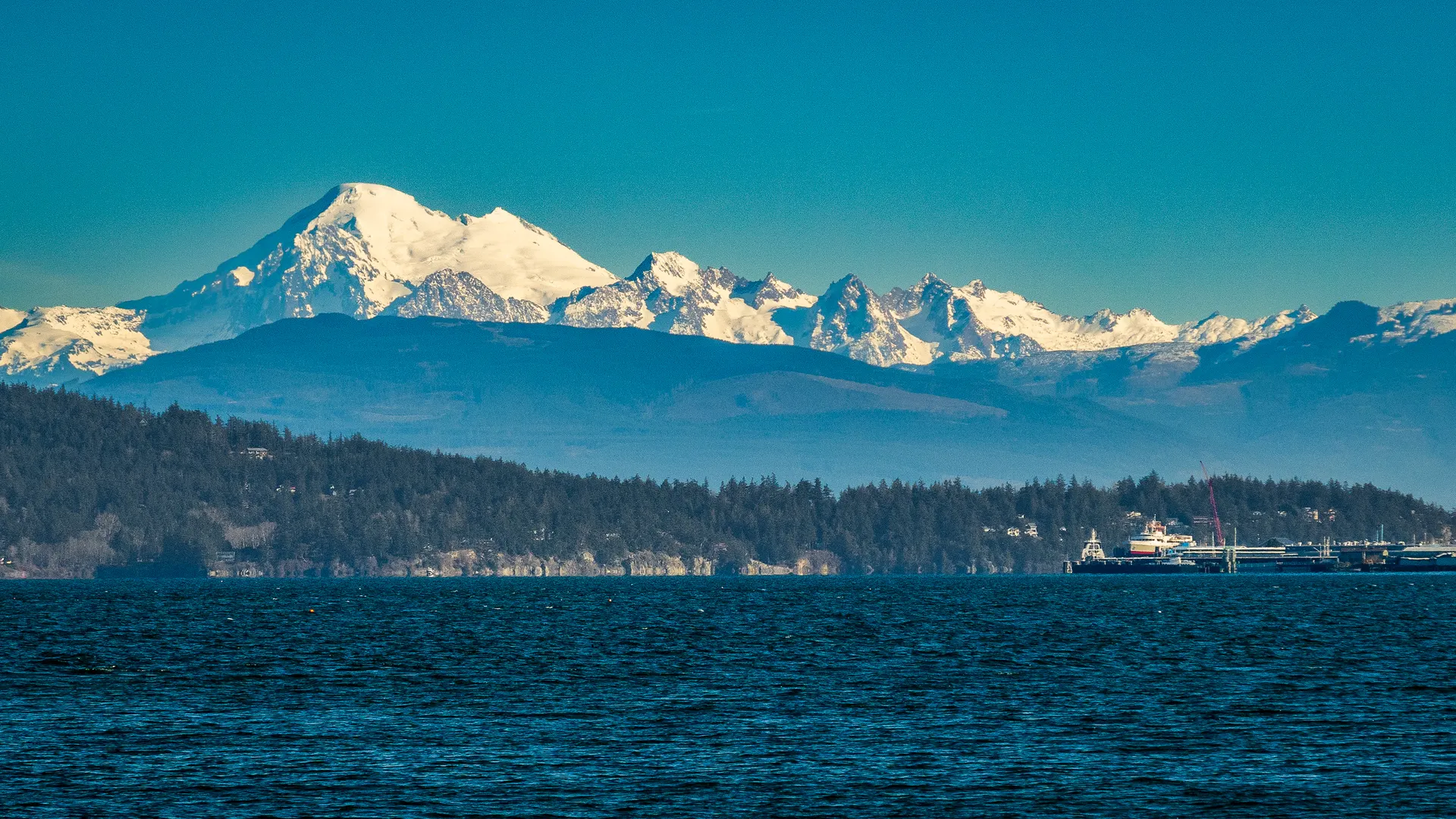 Heather Meadows Trails: Easy Hikes at the Foot of Mount Baker