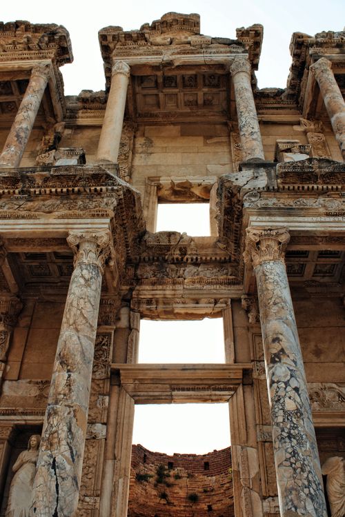 Free Explore the ancient grandeur of the Celsus Library in Ephesus with stunning architectural details. Stock Photo
