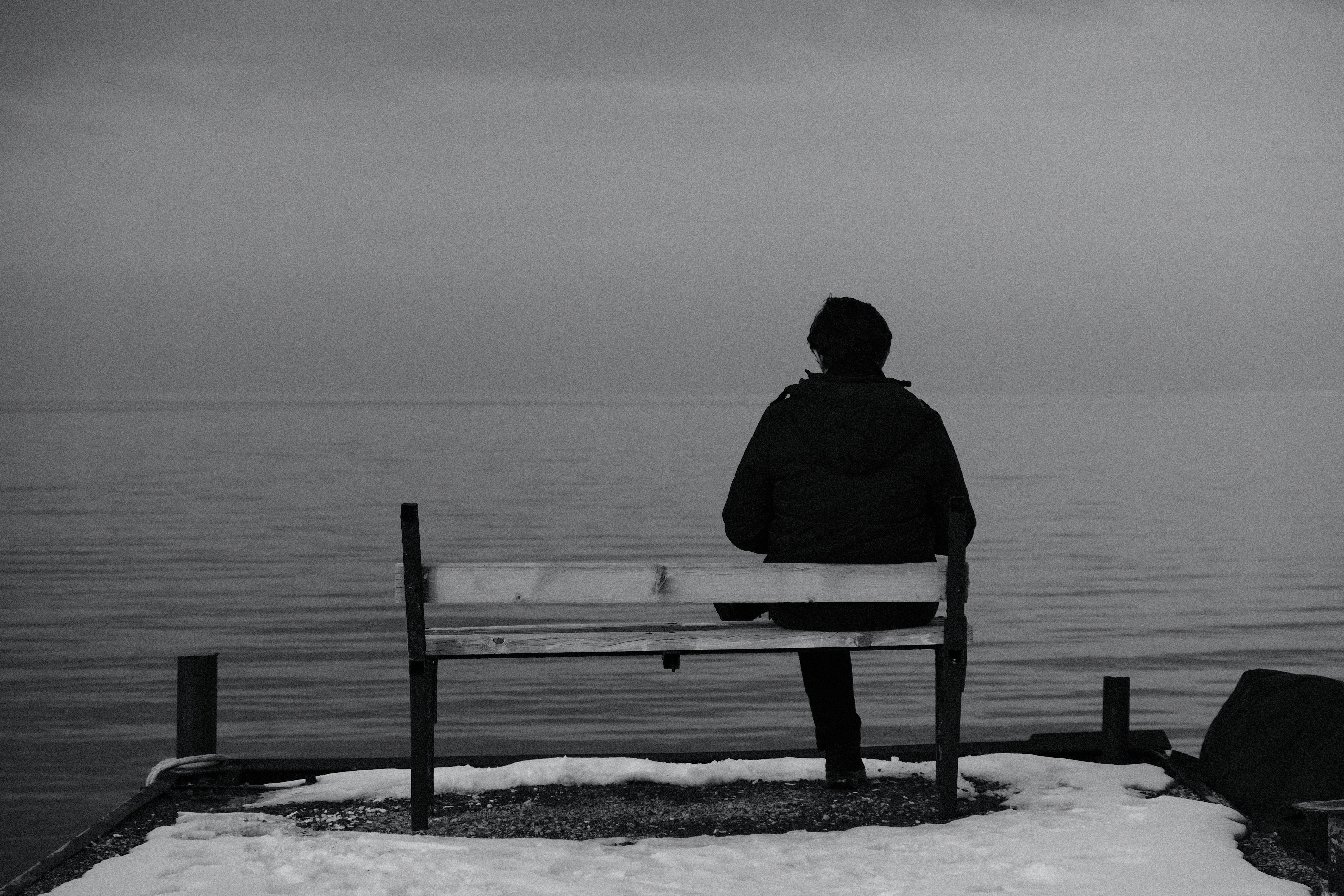 I've always felt alone learning a new language until I tried this language learning app — Photo by Muhammed Fatih Beki on Pex
