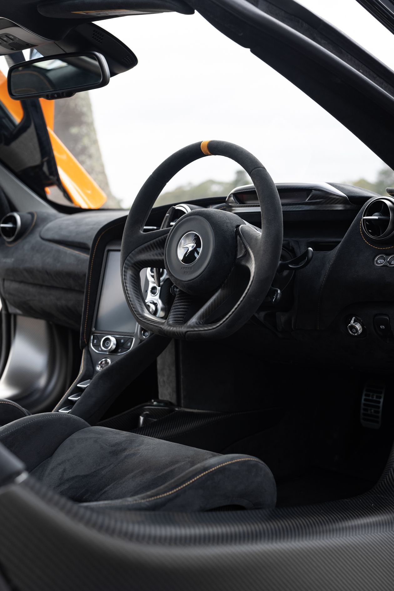 McLaren 765LT cockpit with gearbox paddles for TCU calibration