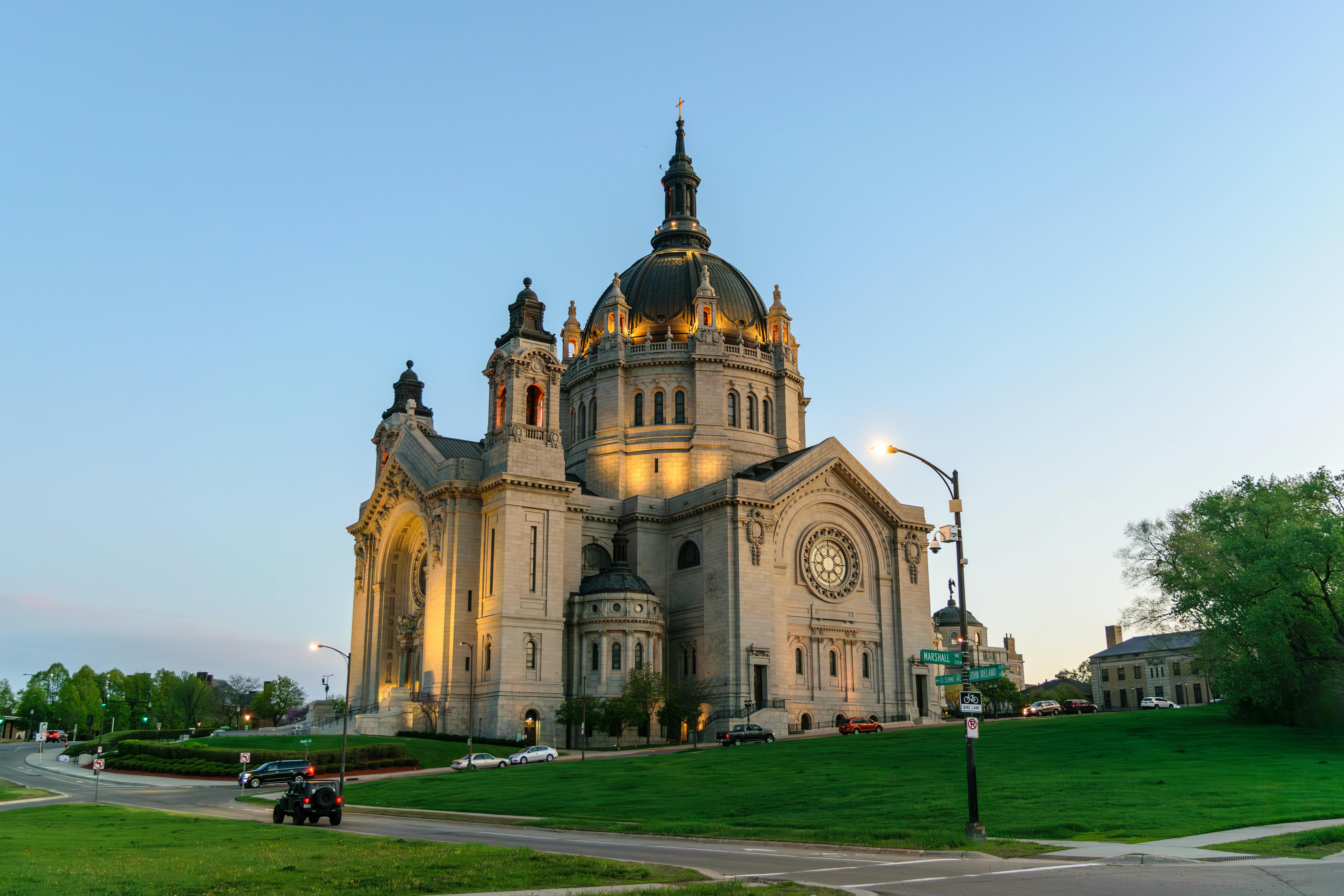 Landmarks in Minneapolis Saint Paul