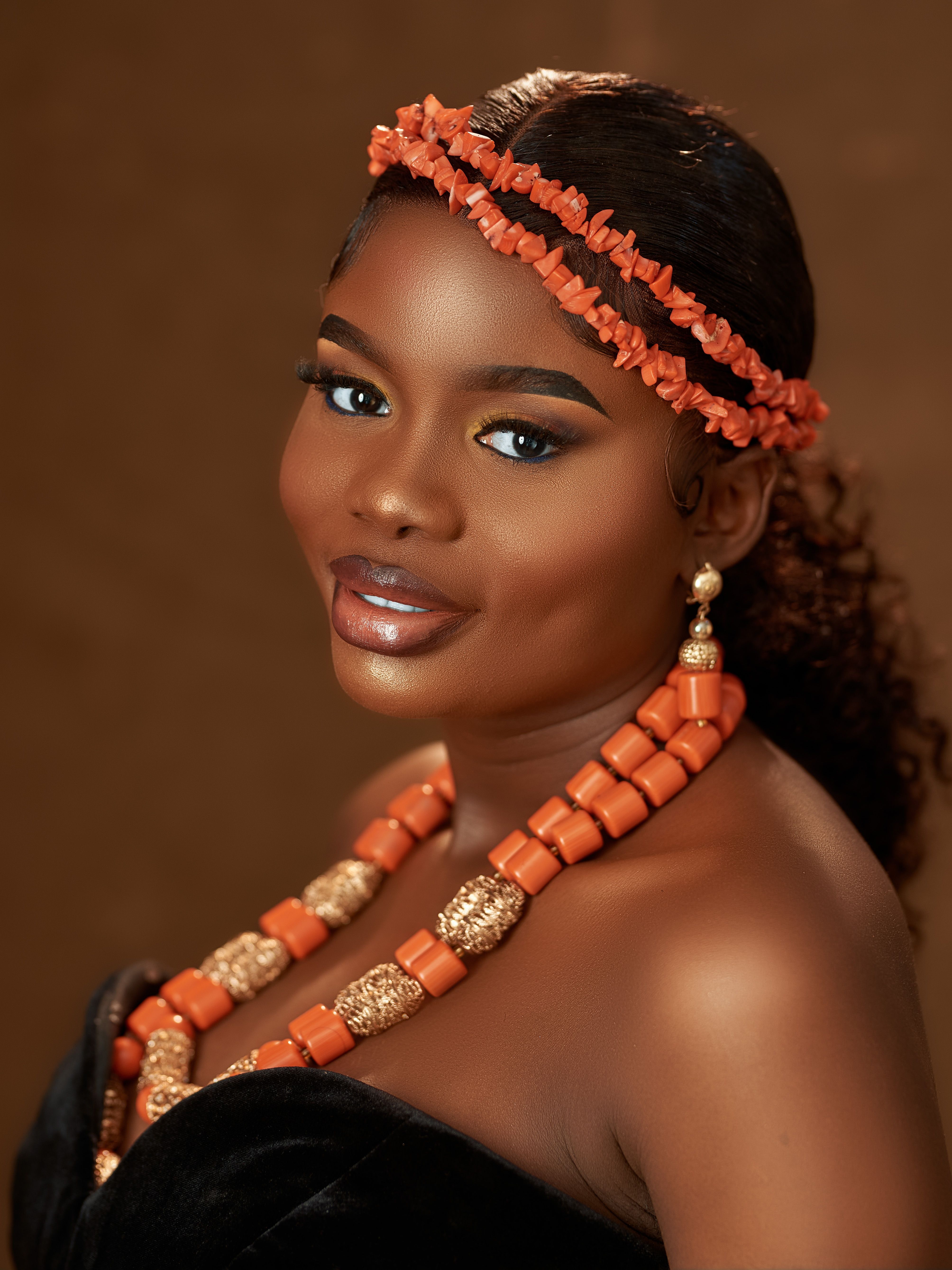 Elegant Woman in Traditional African Jewelry · Free Stock Photo