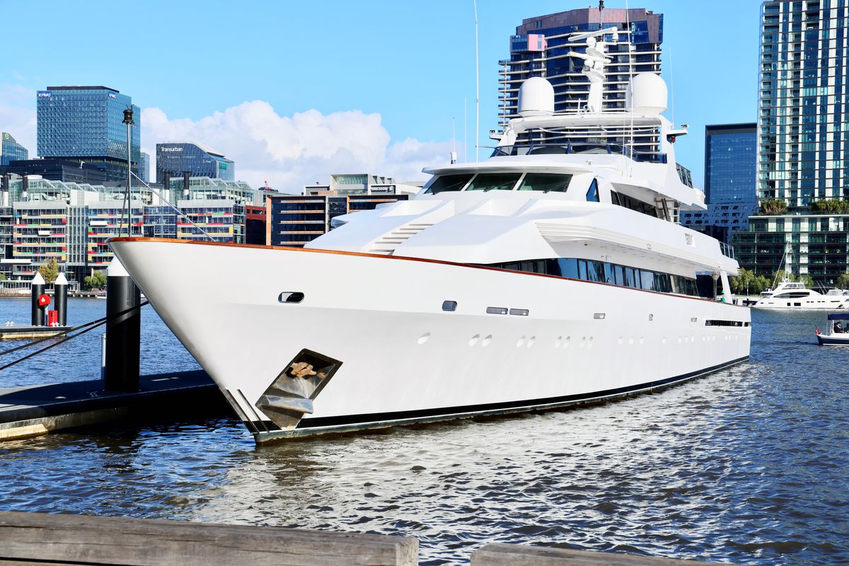 Mangusta 80 — view 1