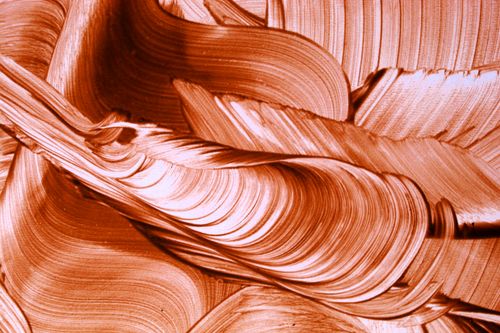 Free Abstract close-up of brown brush strokes, showcasing texture and movement. Stock Photo