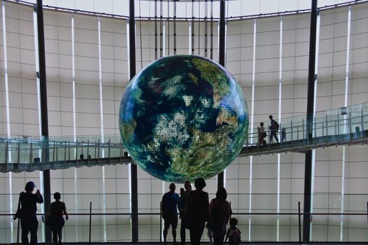 teamLab Planets