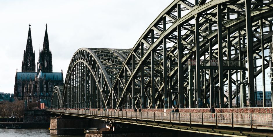 Trouver un travail à Cologne : guide pratique 2026