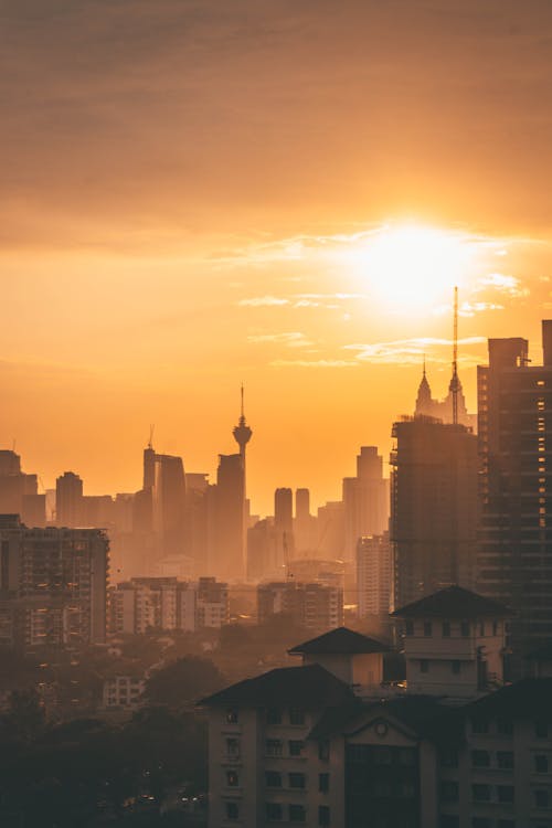 Gebäude Während Der Goldenen Stunde