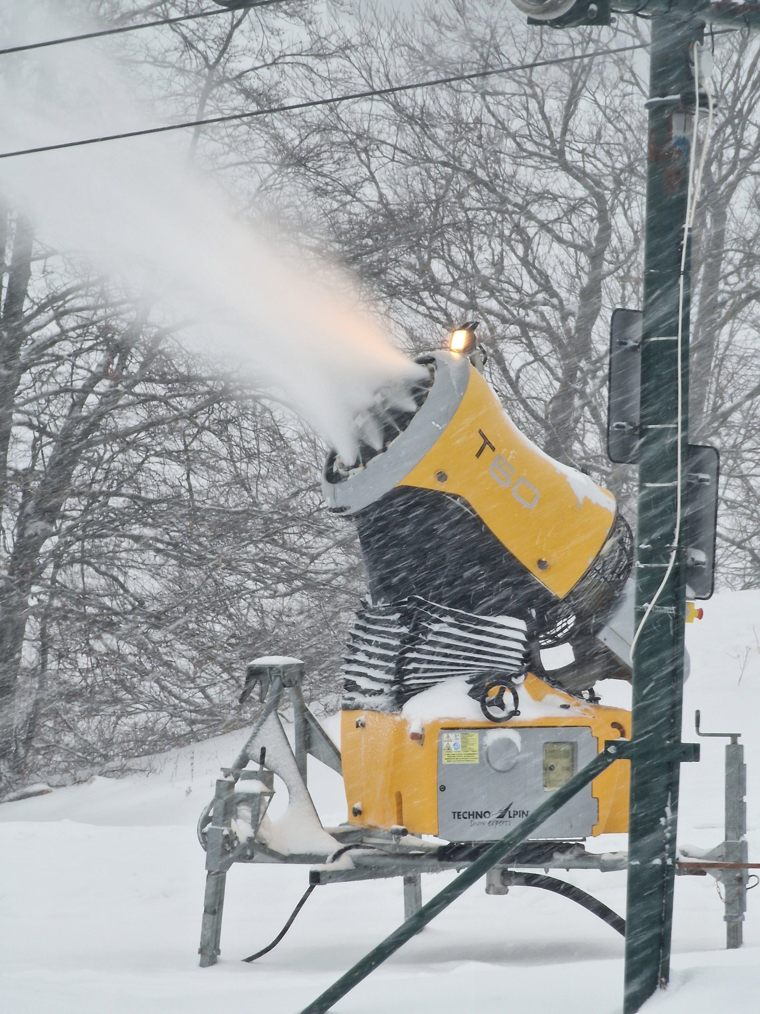 Snowmaking Process Photos, Download The BEST Free Snowmaking Process ...
