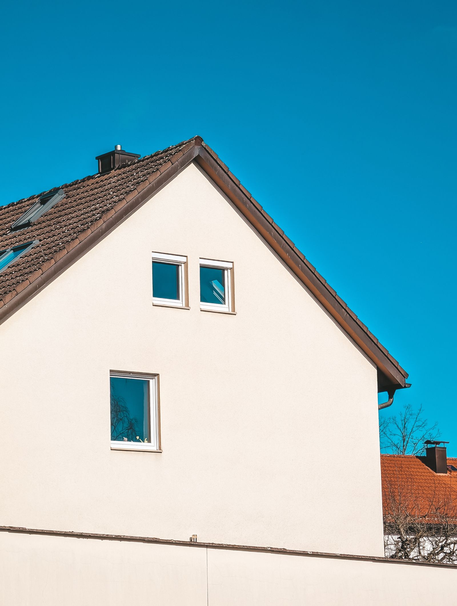 A Building Under the Blue Sky · Free Stock Photo