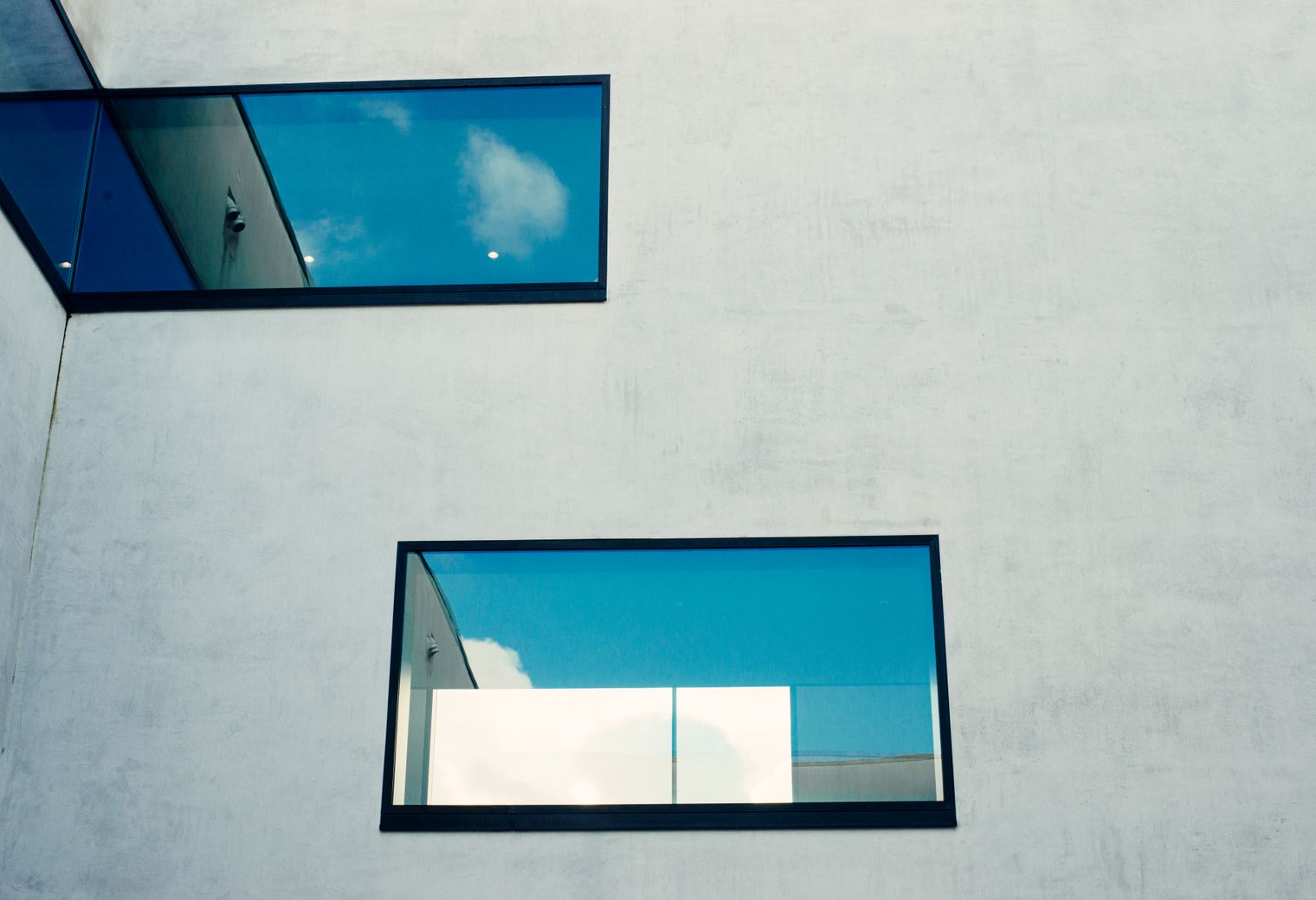 uPVC Spraying in Lower Morden — quality trade paint going on in two coats