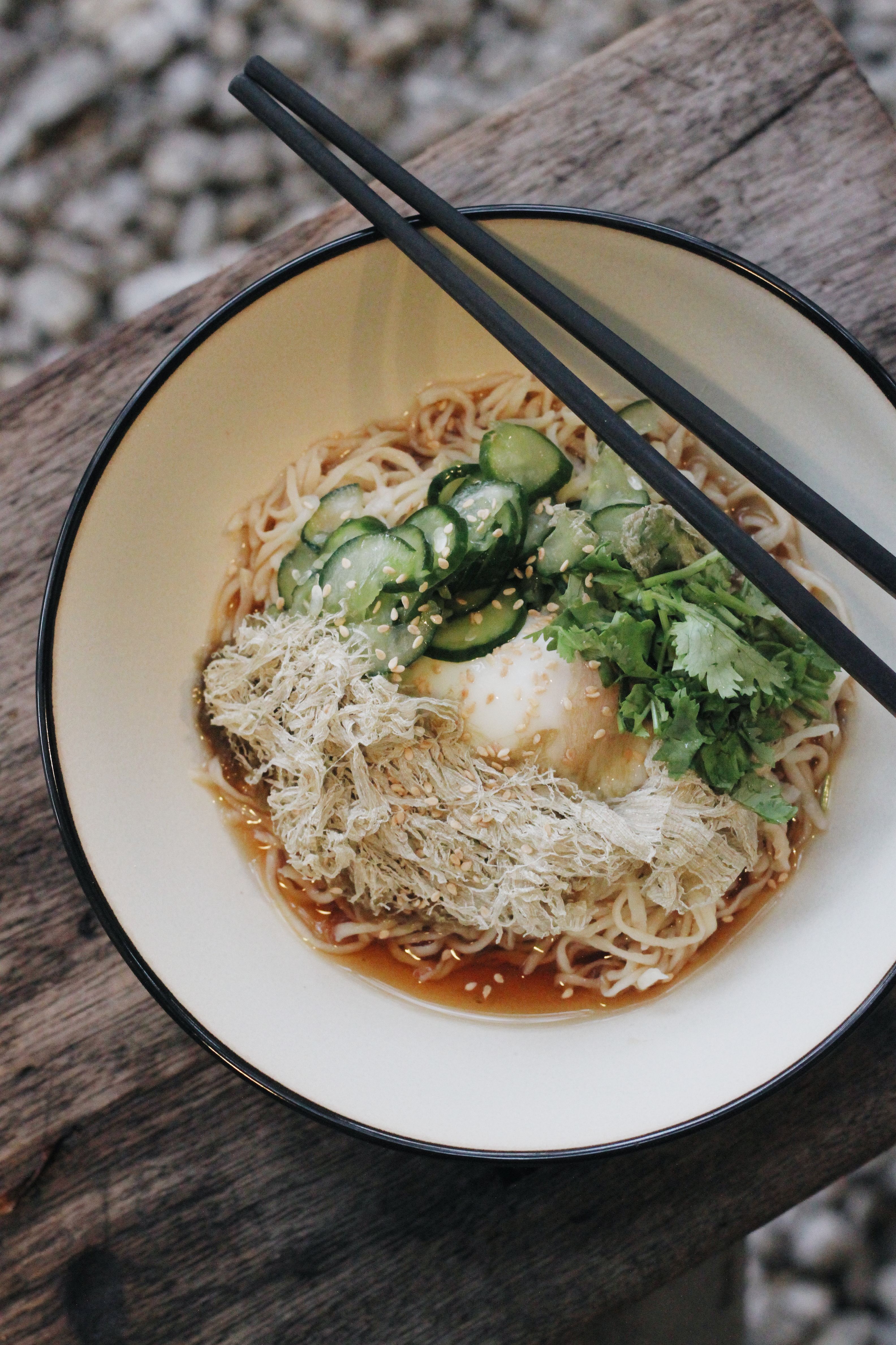 garnish boiled egg cucumber noodles