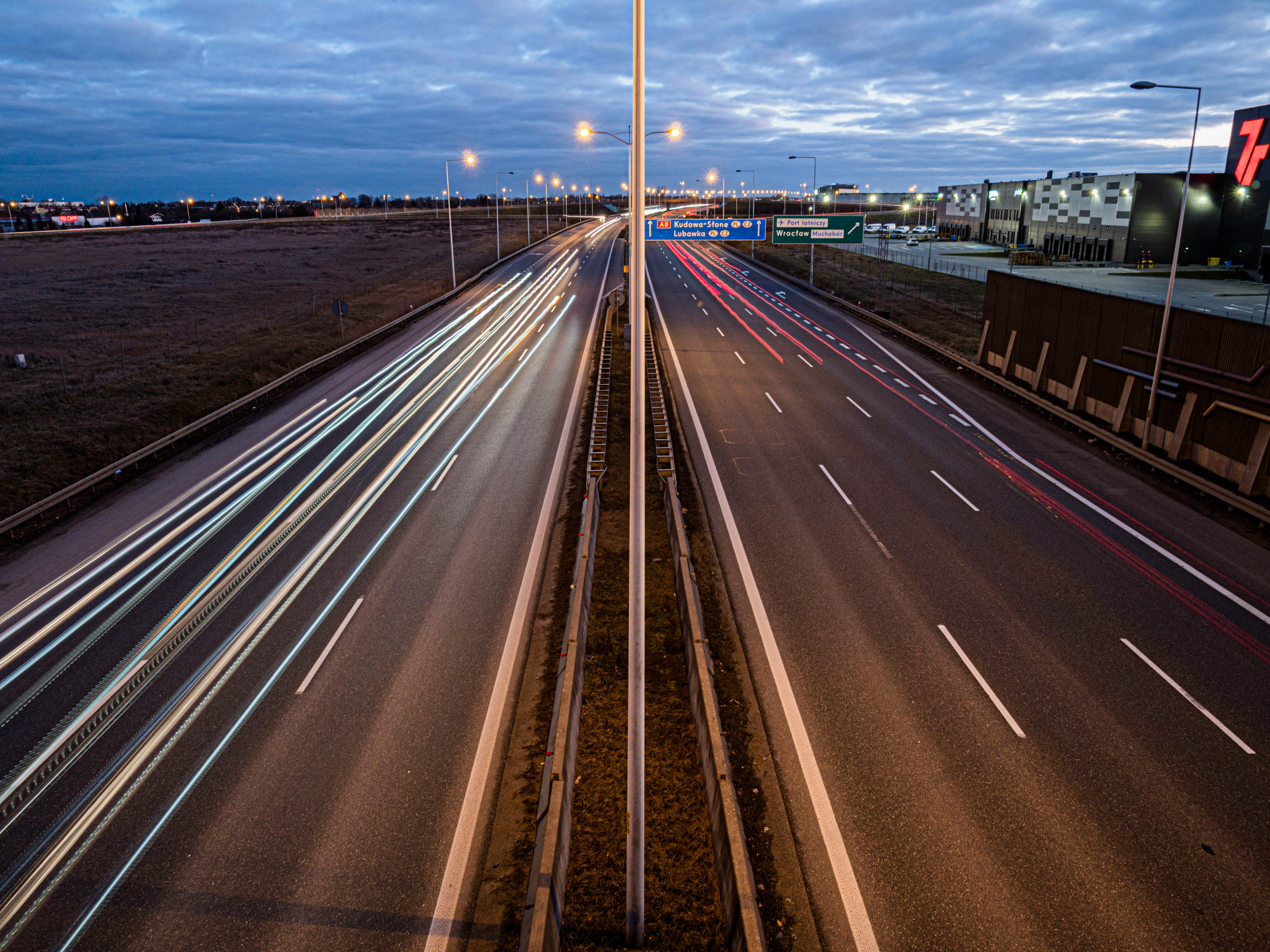 Fleet facility opens up more lanes for retail, commercial customers — Photo by SHOX ART on Pexels