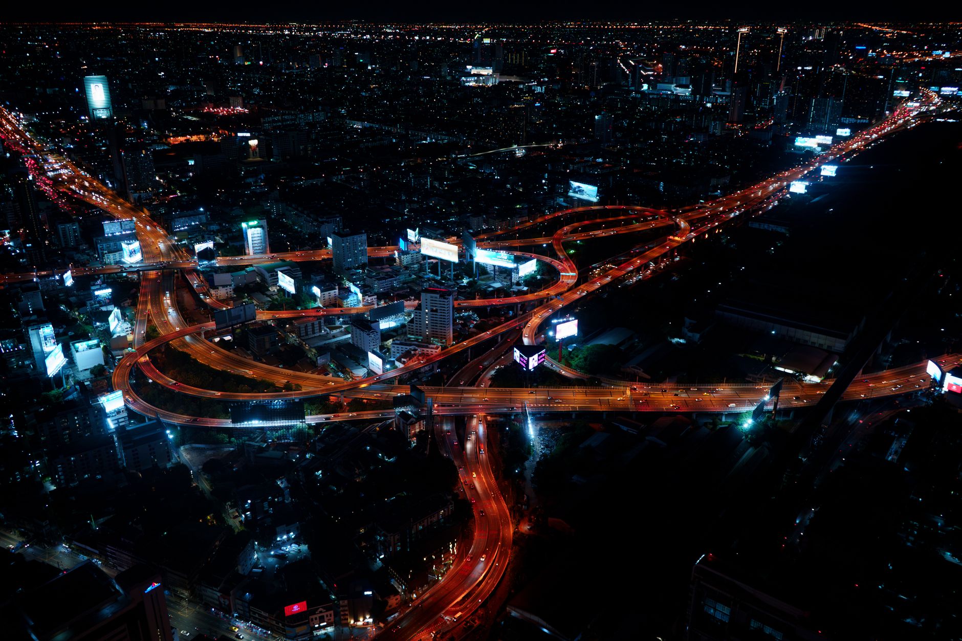 IoT Smart Cities and Connected Devices: Trends Transforming Industries