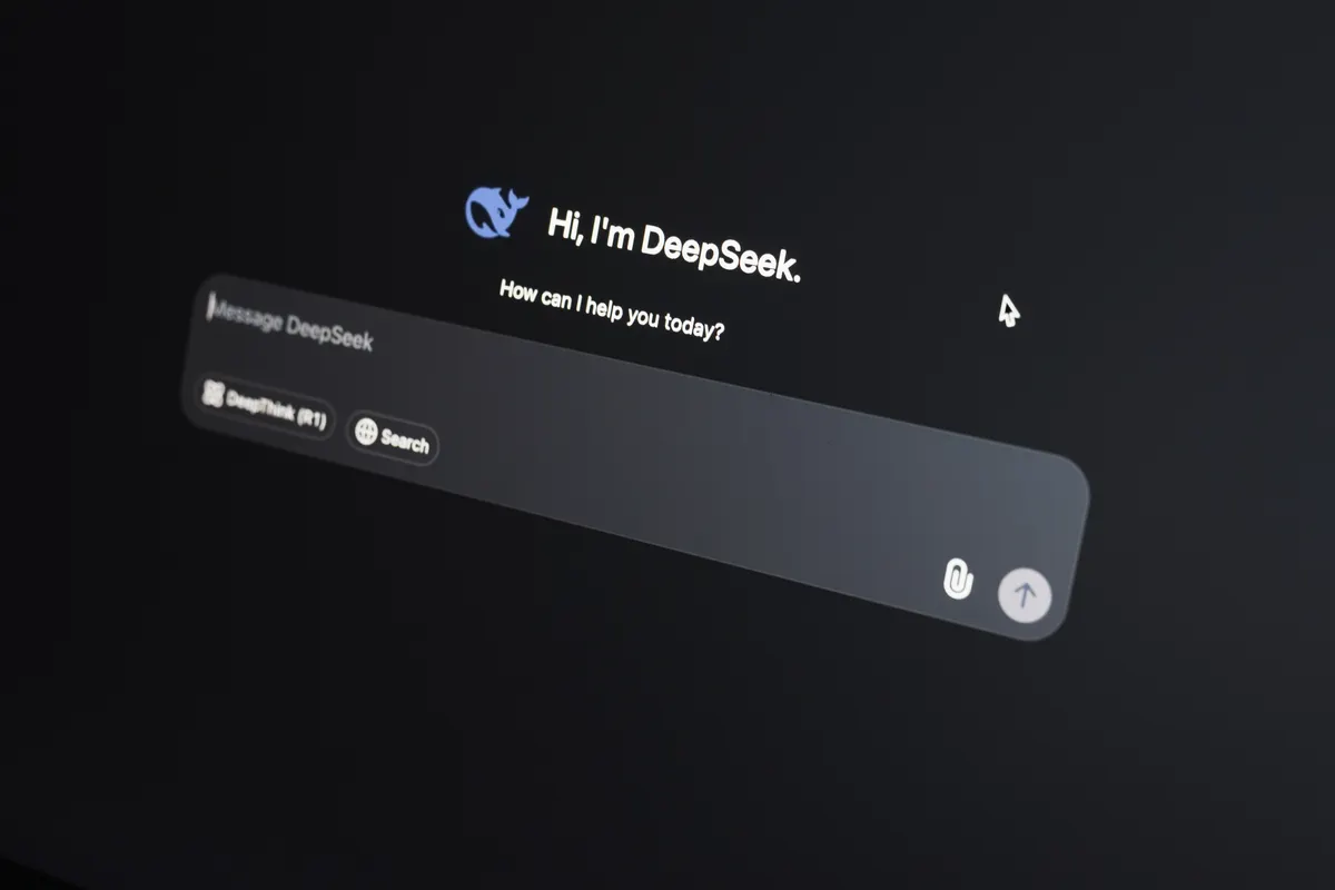 A laptop screen showing an AI chat interface, the conversational surface that Google SGE was prototyping before it became AI Overviews and AI Mode