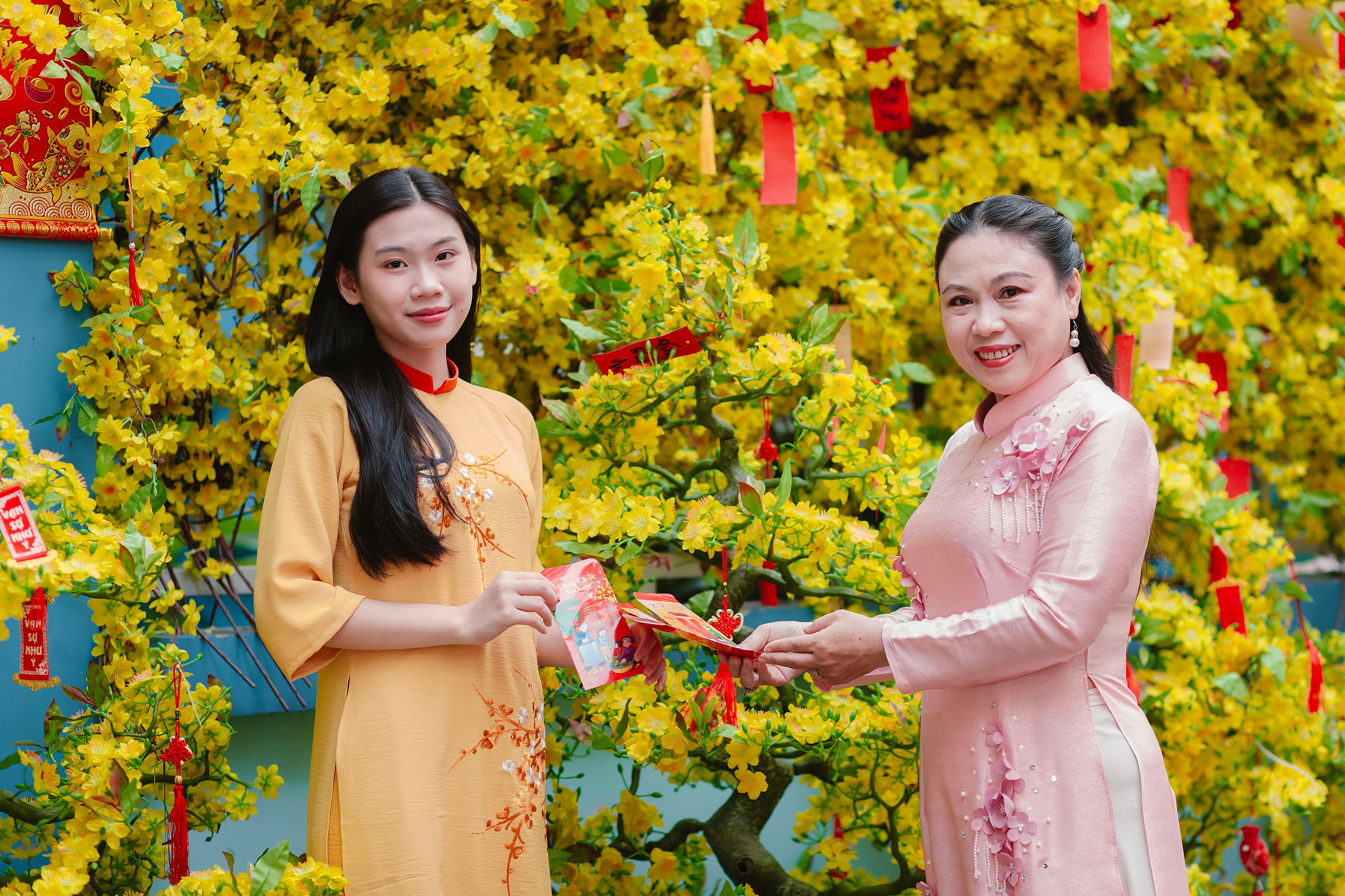 🎉 播完就中！苗栗母女刮中100萬的幸運故事！💰