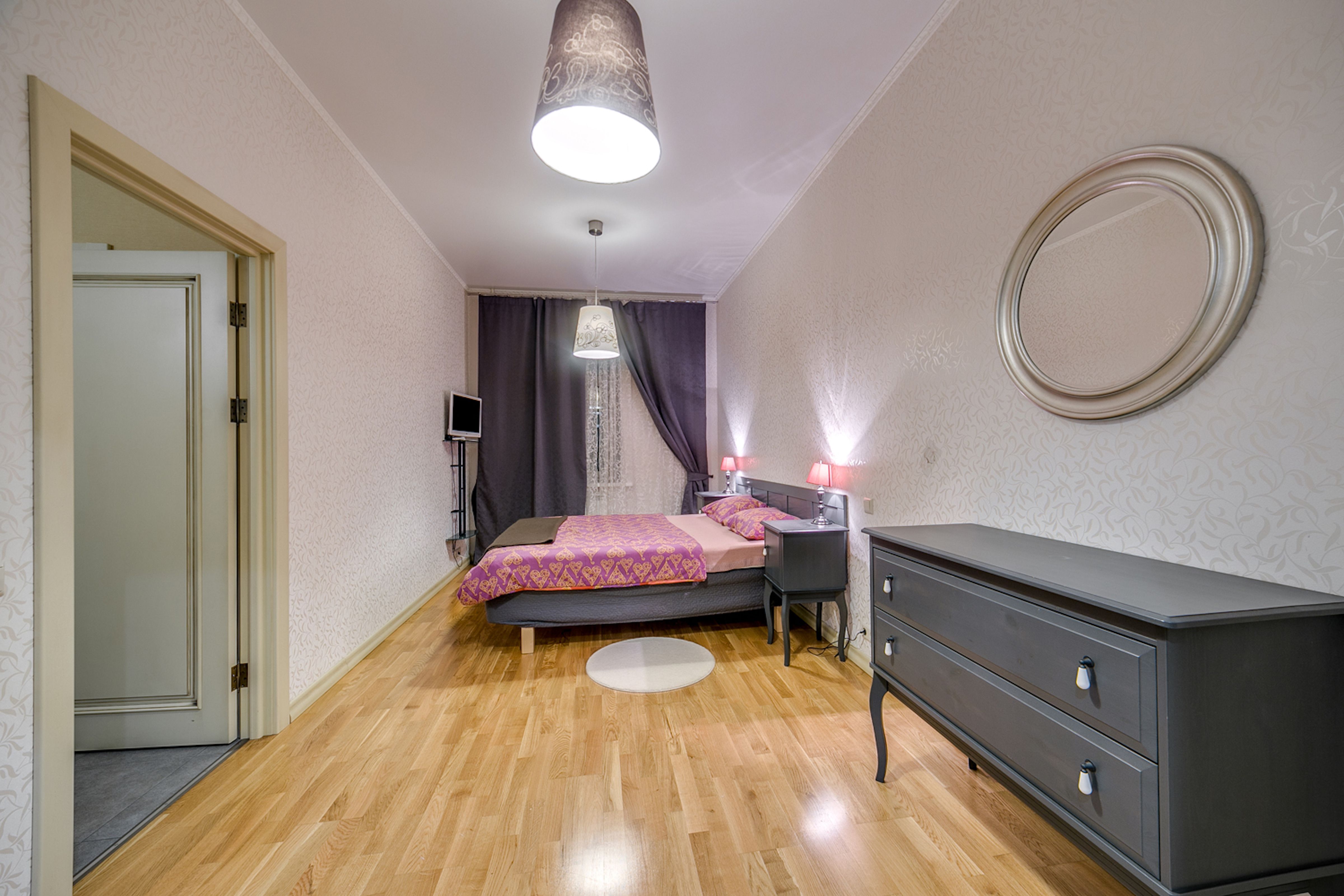 Harmonisches Schlafzimmer mit hochwertiger Einrichtung