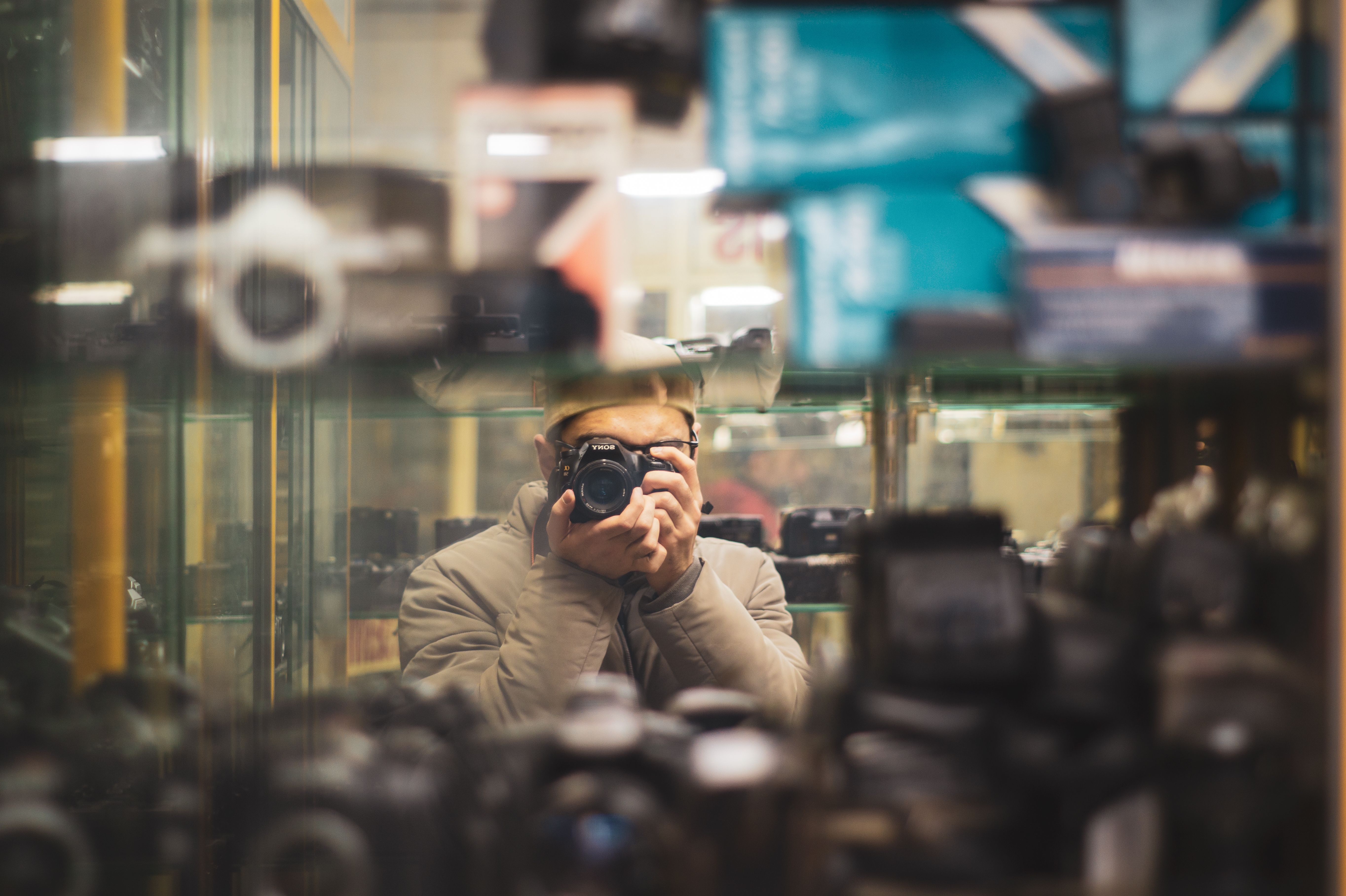 When to Buy a Camera: Black Friday & Holiday Timing Guide (2026)