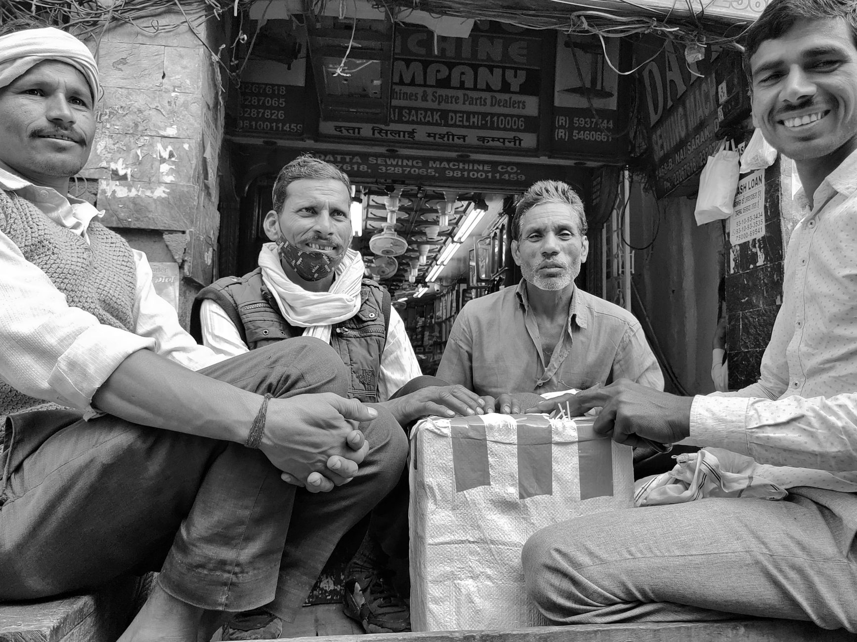 Community group buying India SaveKarr