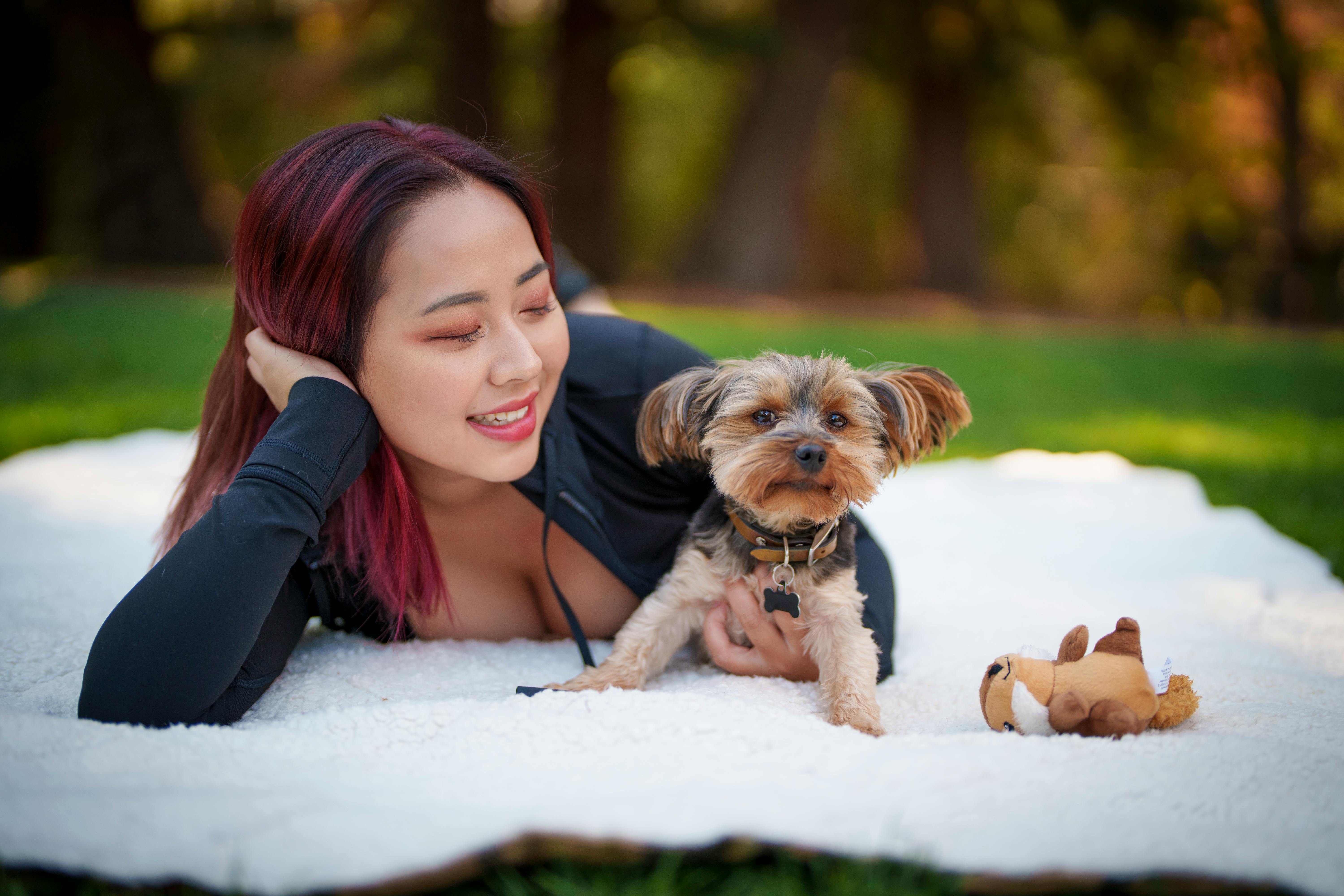 Latina-Founded Pet Lifestyle Brand Bundle x Joy Expands into PetSmart Stores Nationwide — Photo by frank minjarez on Pexels