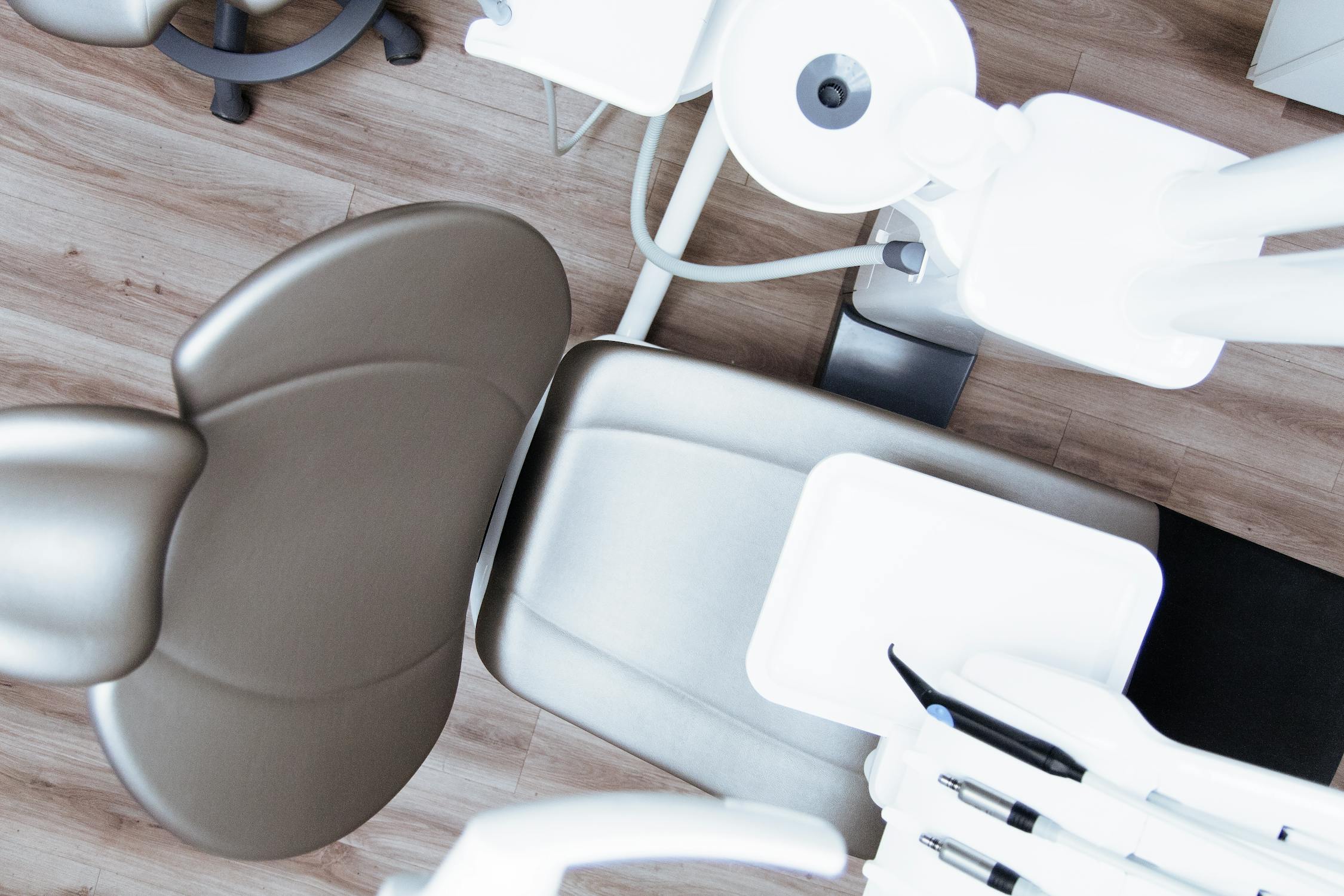 izbjeljivanje zubi kod stomatologa
