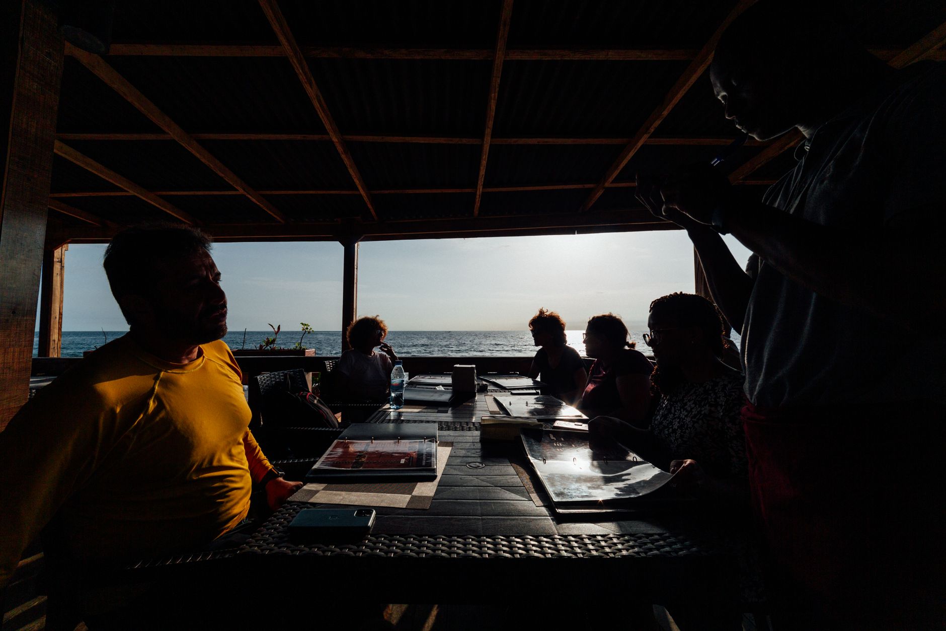 Restaurant Foot Traffic Soars as Consumer Appetite Drives Sector Growth Spurt