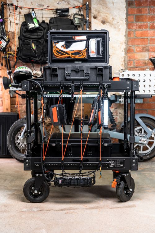 Production Rig Setup Professional Camera Rig Setup in Studio Environment · Free Stock Photo