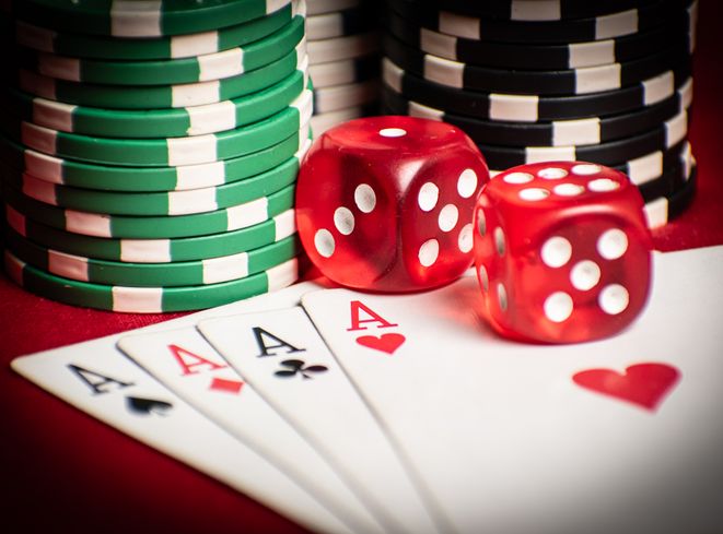 Online Casino: Spielautomaten und Live-Spiele im Überblick