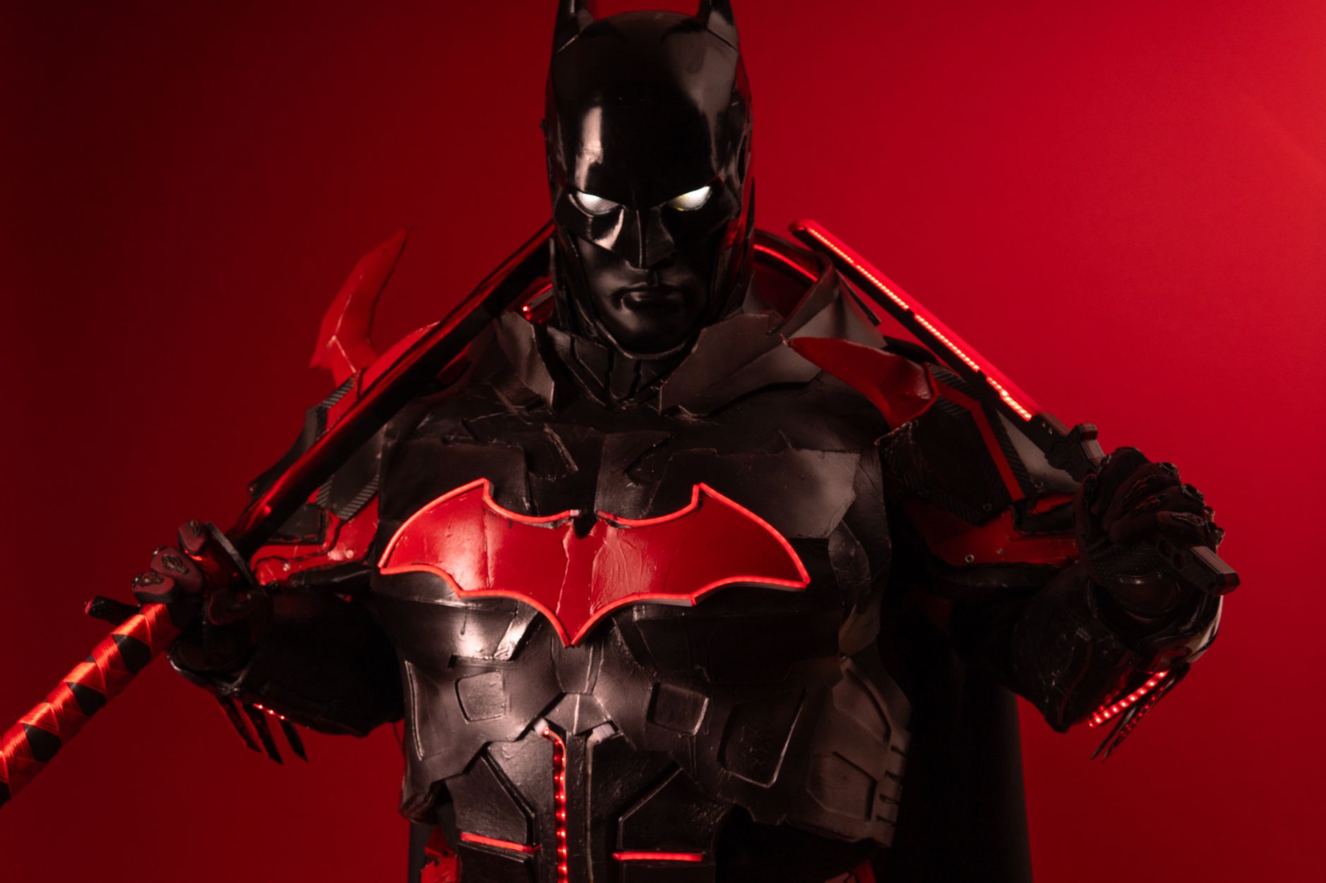 Lego Batman: Legacy of the Dark Knight — Buy Now, But Know Which Batman You Want
