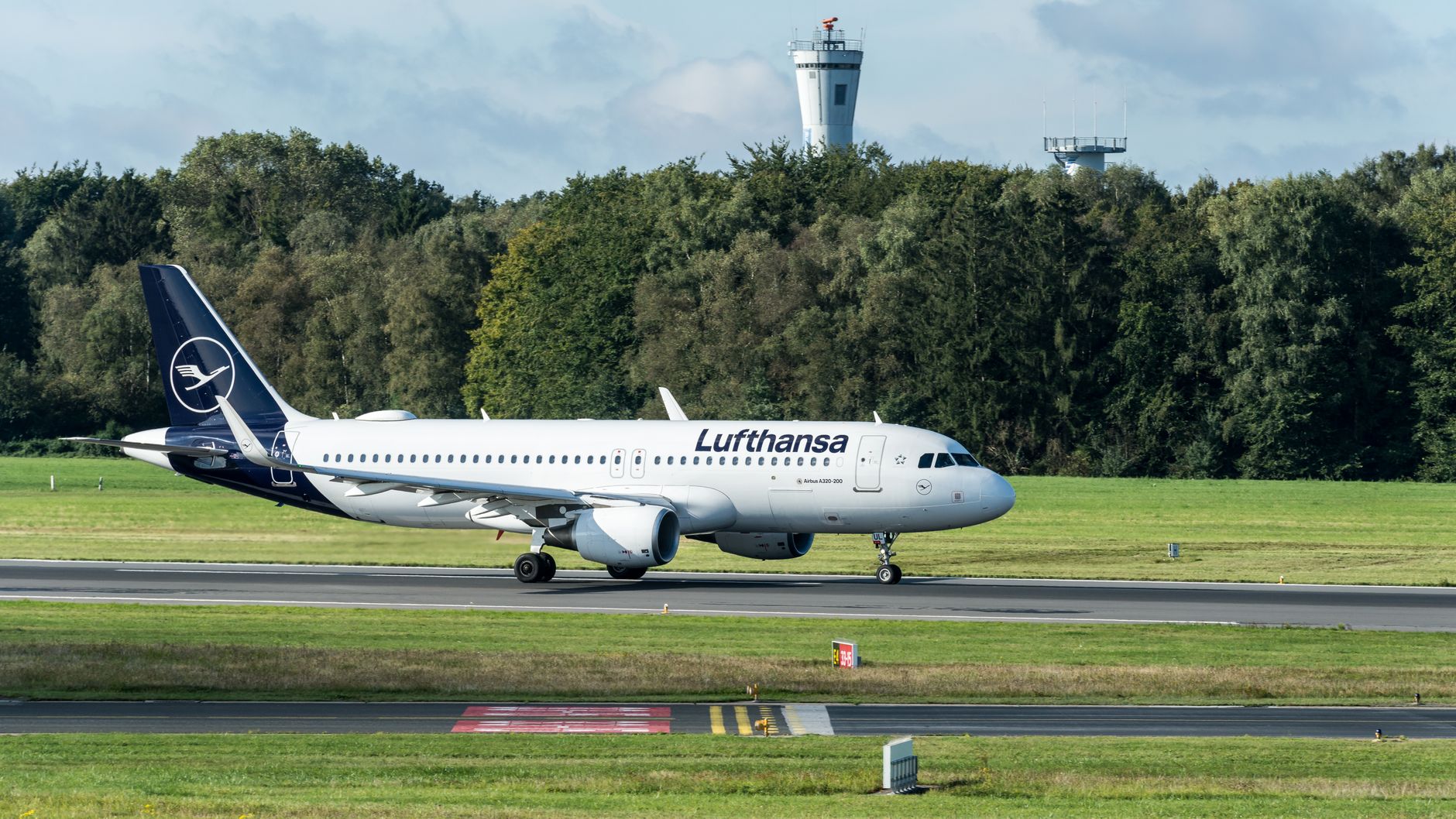 Jet fuel surge grounds 296 UK flights this May