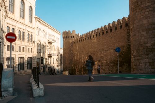 Free Historic architecture of Baku with ancient fortress walls during daylight. Stock Photo