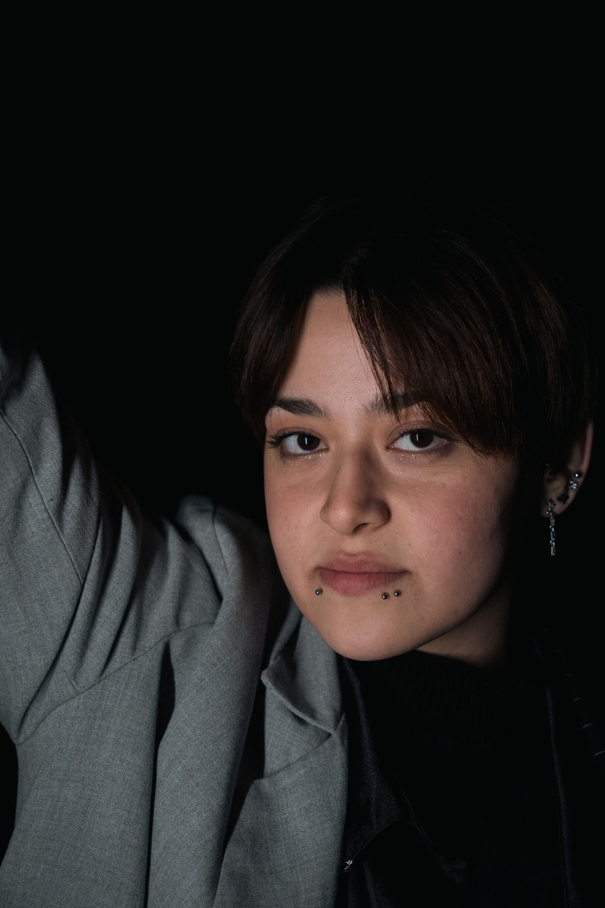 Piercing specialist Mara Voss portrait