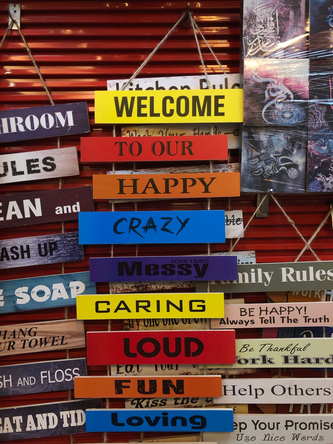 Colorful Welcome Signs with Inspirational Messages · Free Stock Photo
