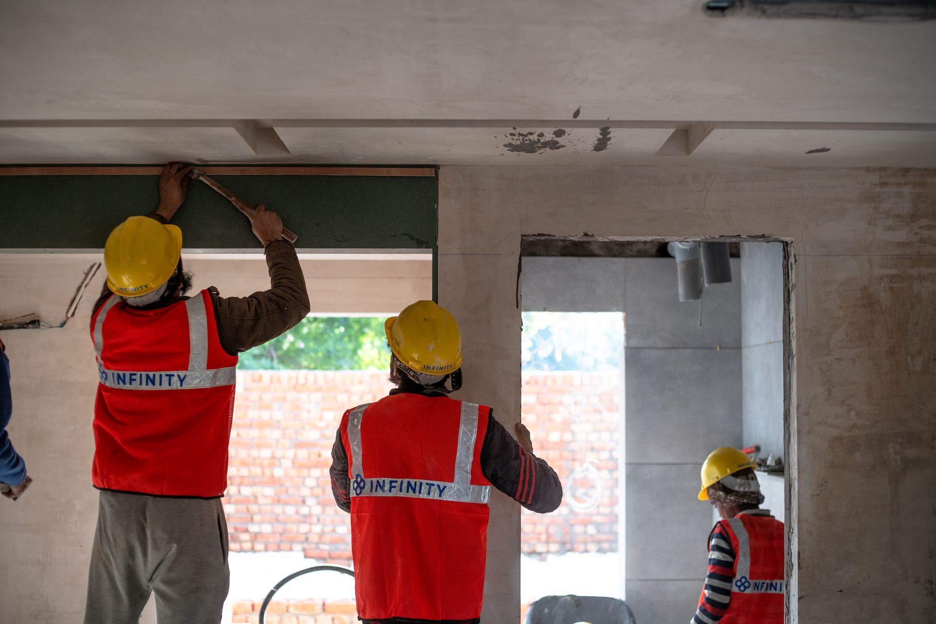 Drywall Prices Stabilize at $14.50/Sheet After 40% Pandemic Spike