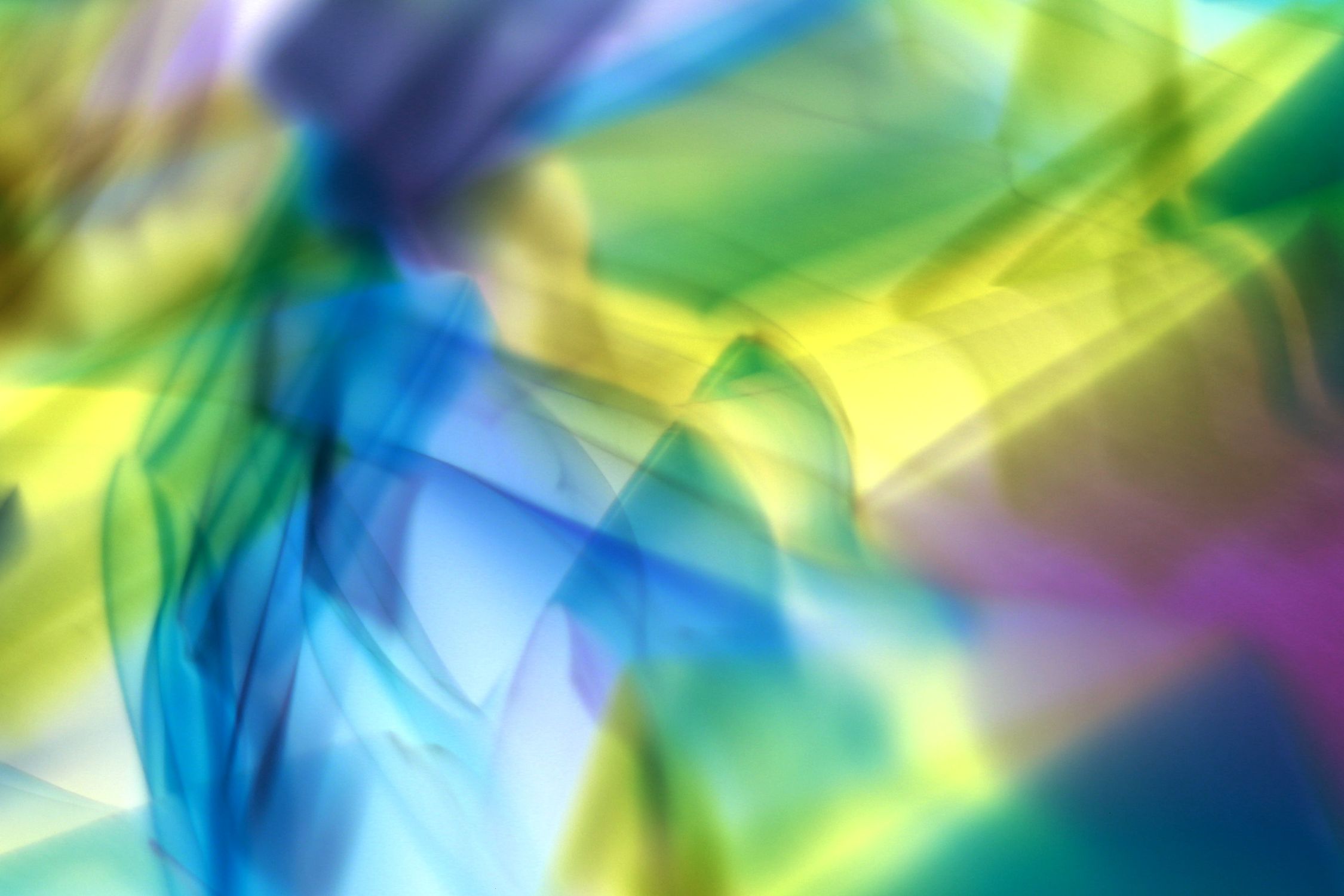 Vibrant Abstract Light Patterns in Motion · Free Stock Photo