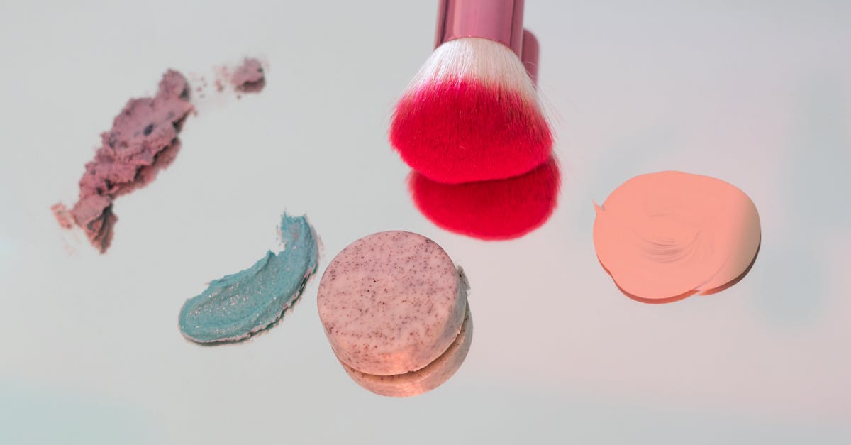 How to fix broken makeup palette
