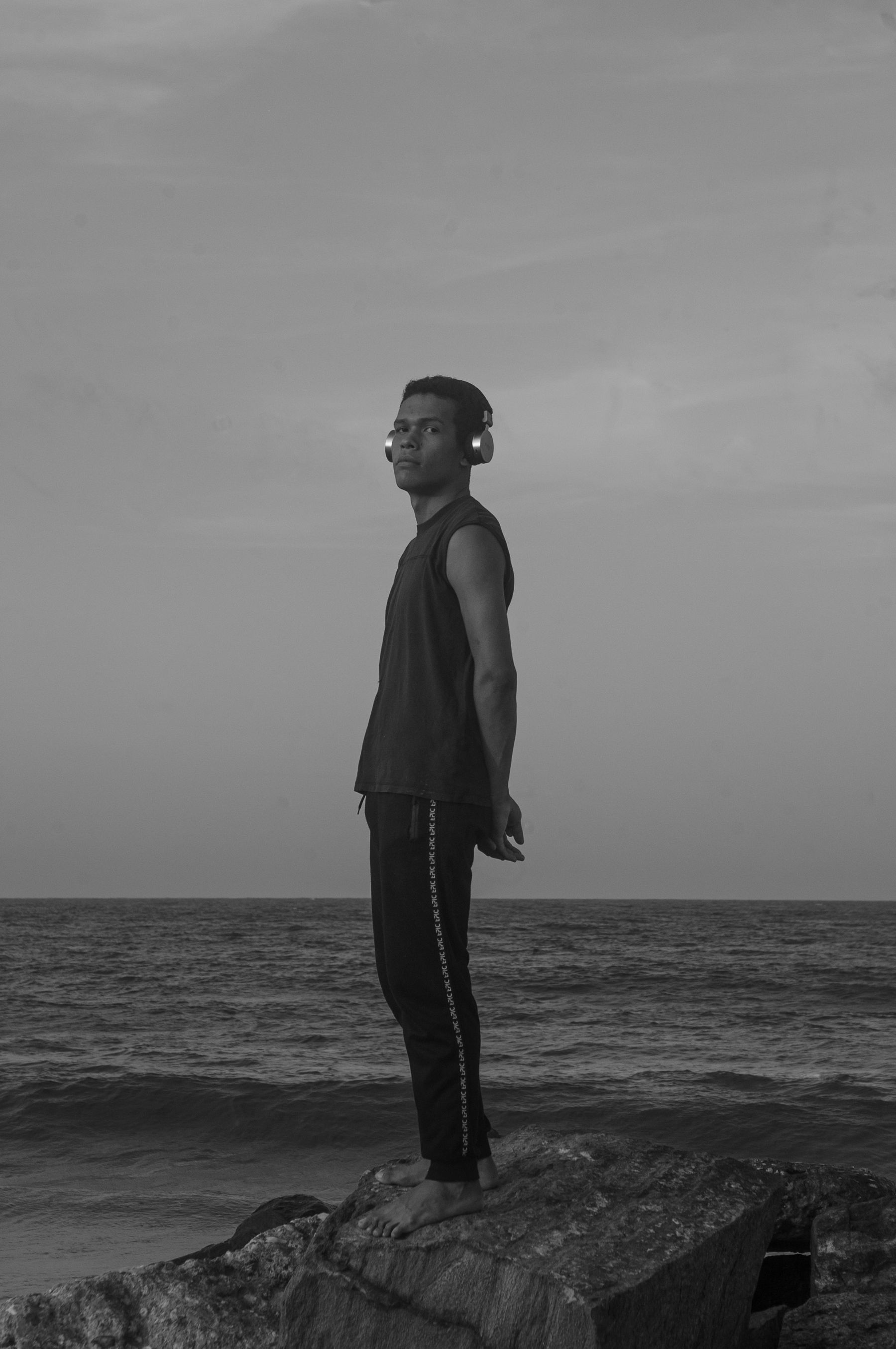 972 Costa Brava Lifestyle — Man with headphones by the sea