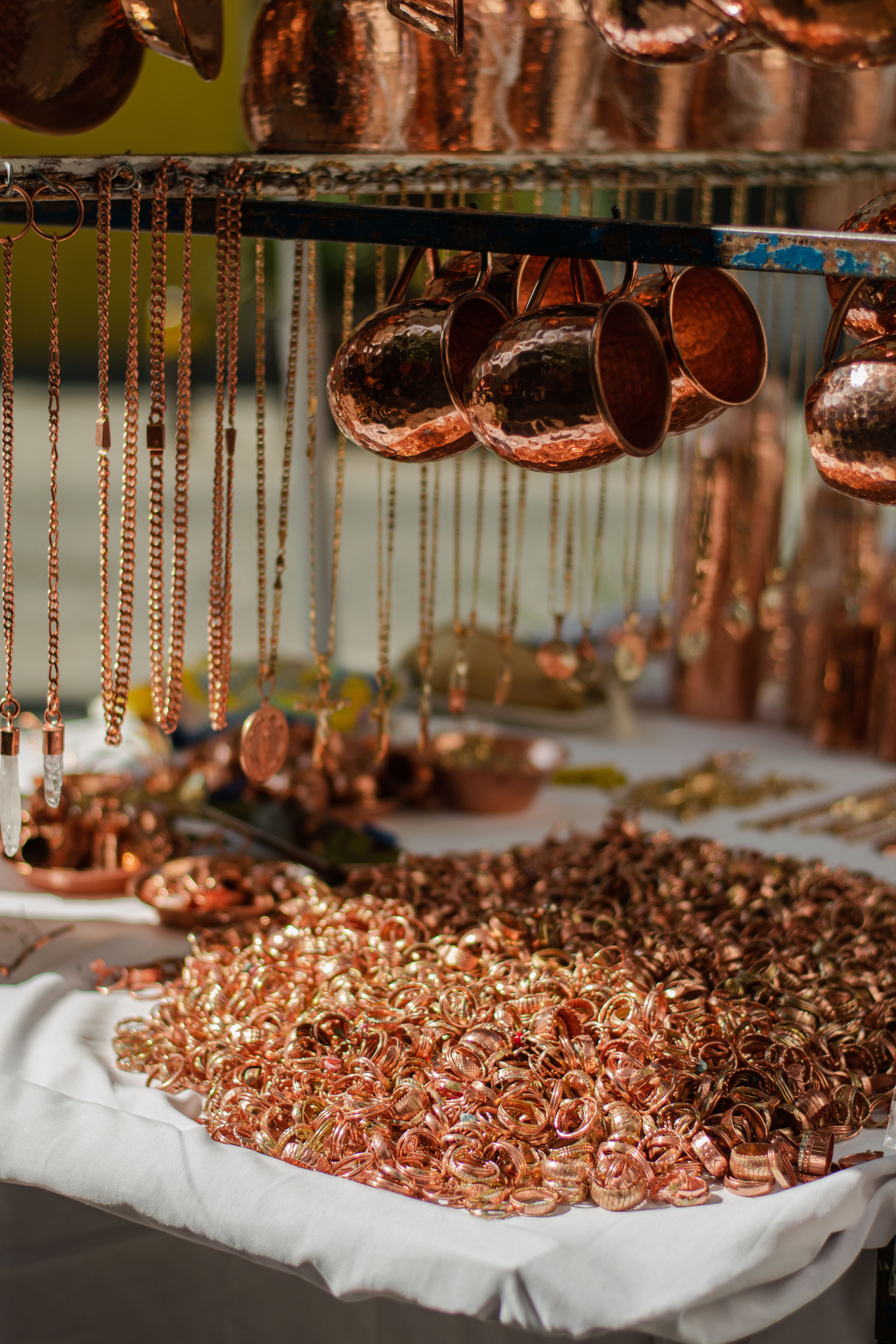 Bakır Bileklik Faydaları Nelerdir? Gelenek ve Bilim Ne Diyor?
