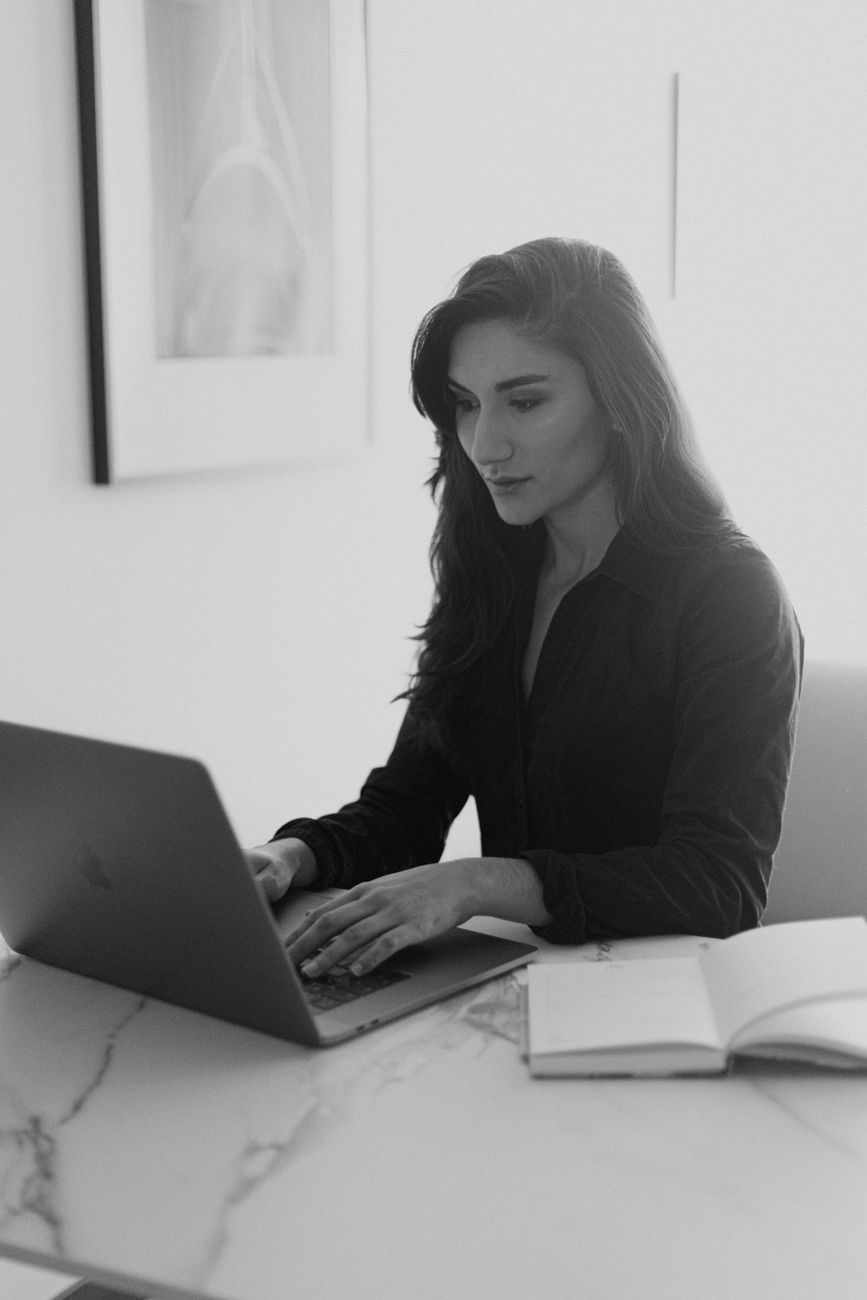 Cadeira de escritório Caderode — espaço corporativo