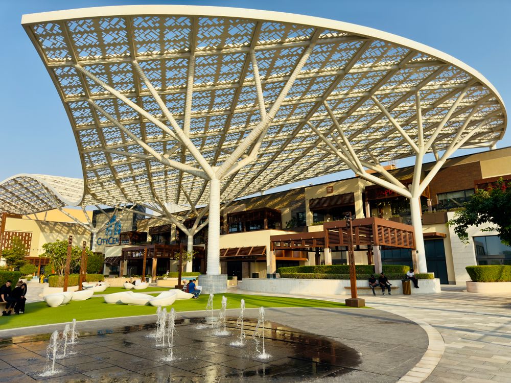 Modern Architectural Canopy at Outdoor Plaza · Free Stock Photo